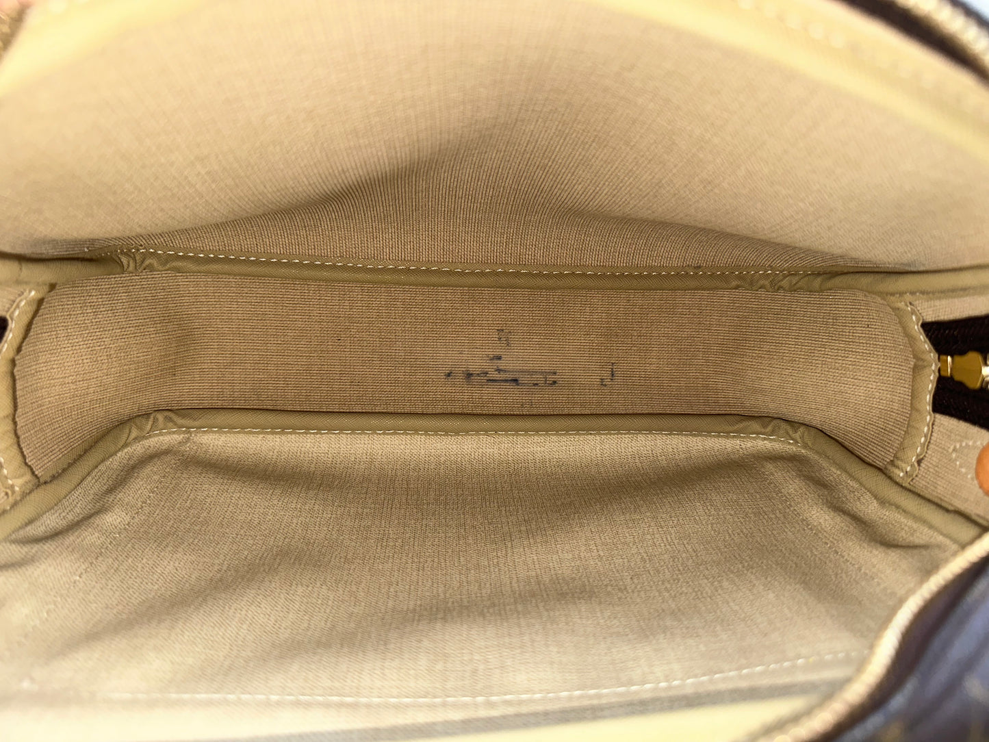 Louis Vuitton Reporter PM