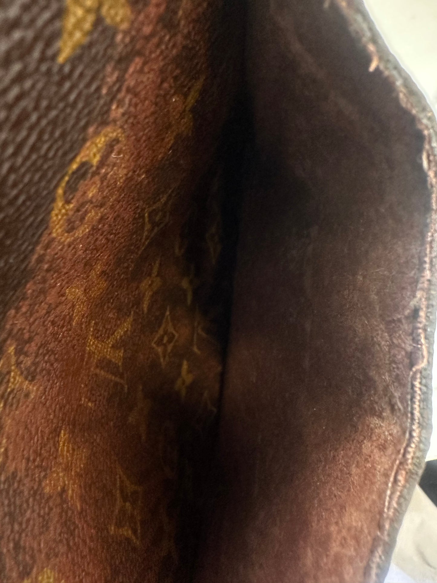 Louis Vuitton Saint Cloud GM