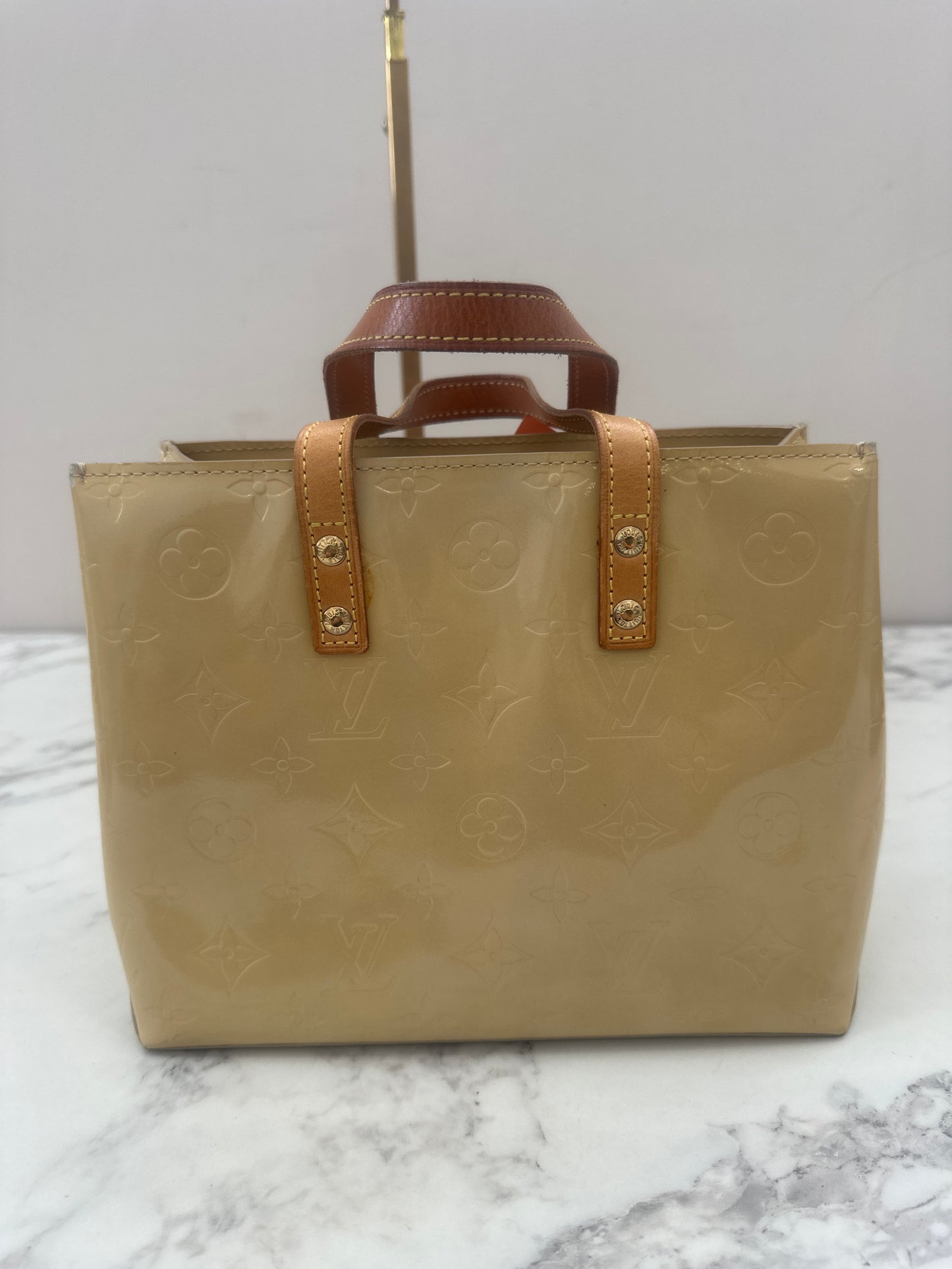 Louis Vuitton Reade PM Vernis Yellow