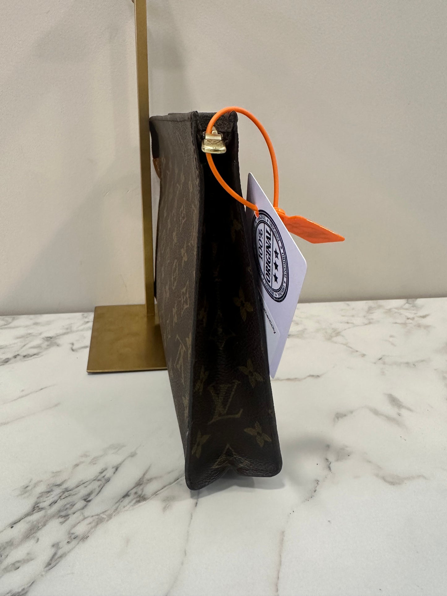 Louis Vuitton Toilette 26