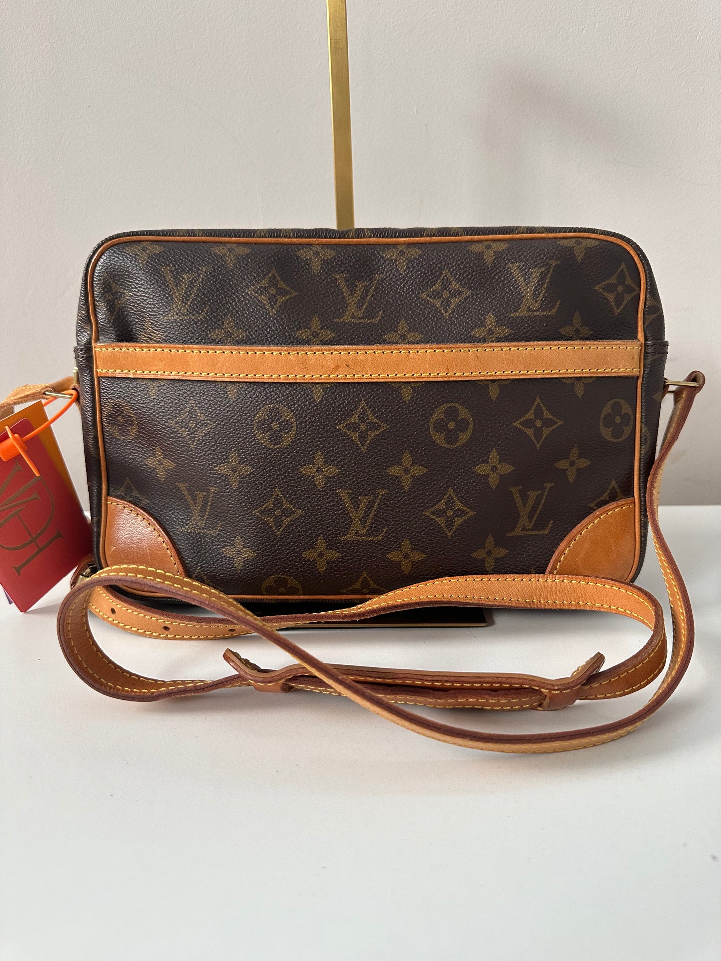 Louis Vuitton Trocadero 27