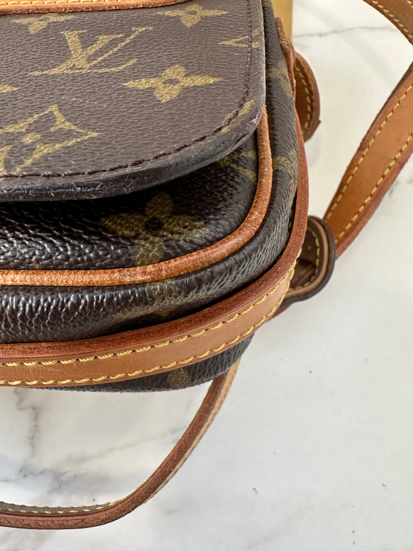 Louis Vuitton Saint German 24