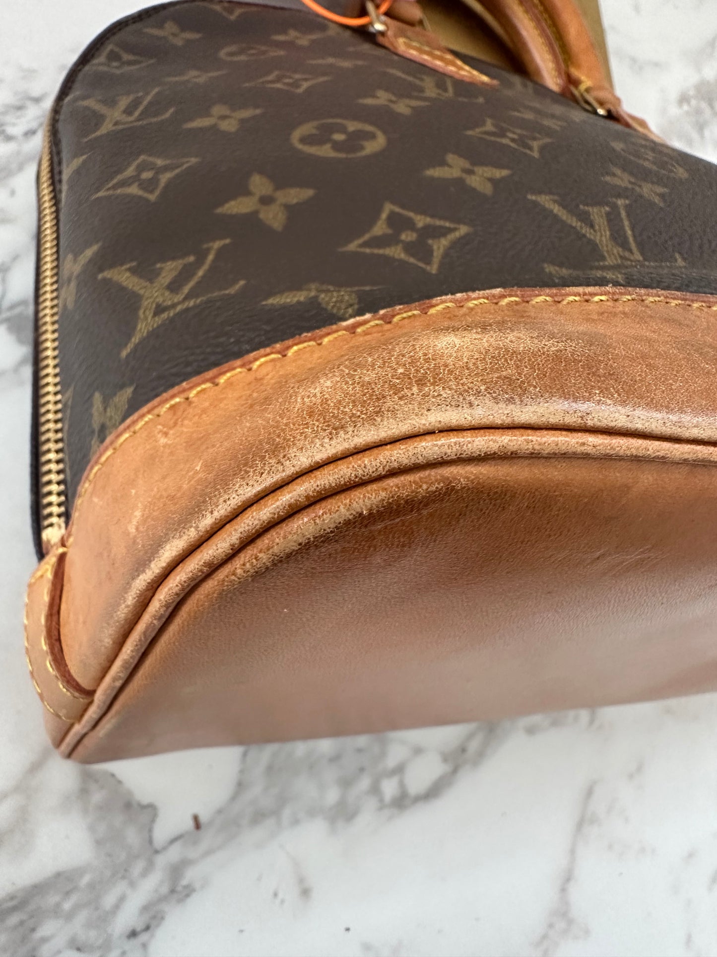 Louis Vuitton Alma