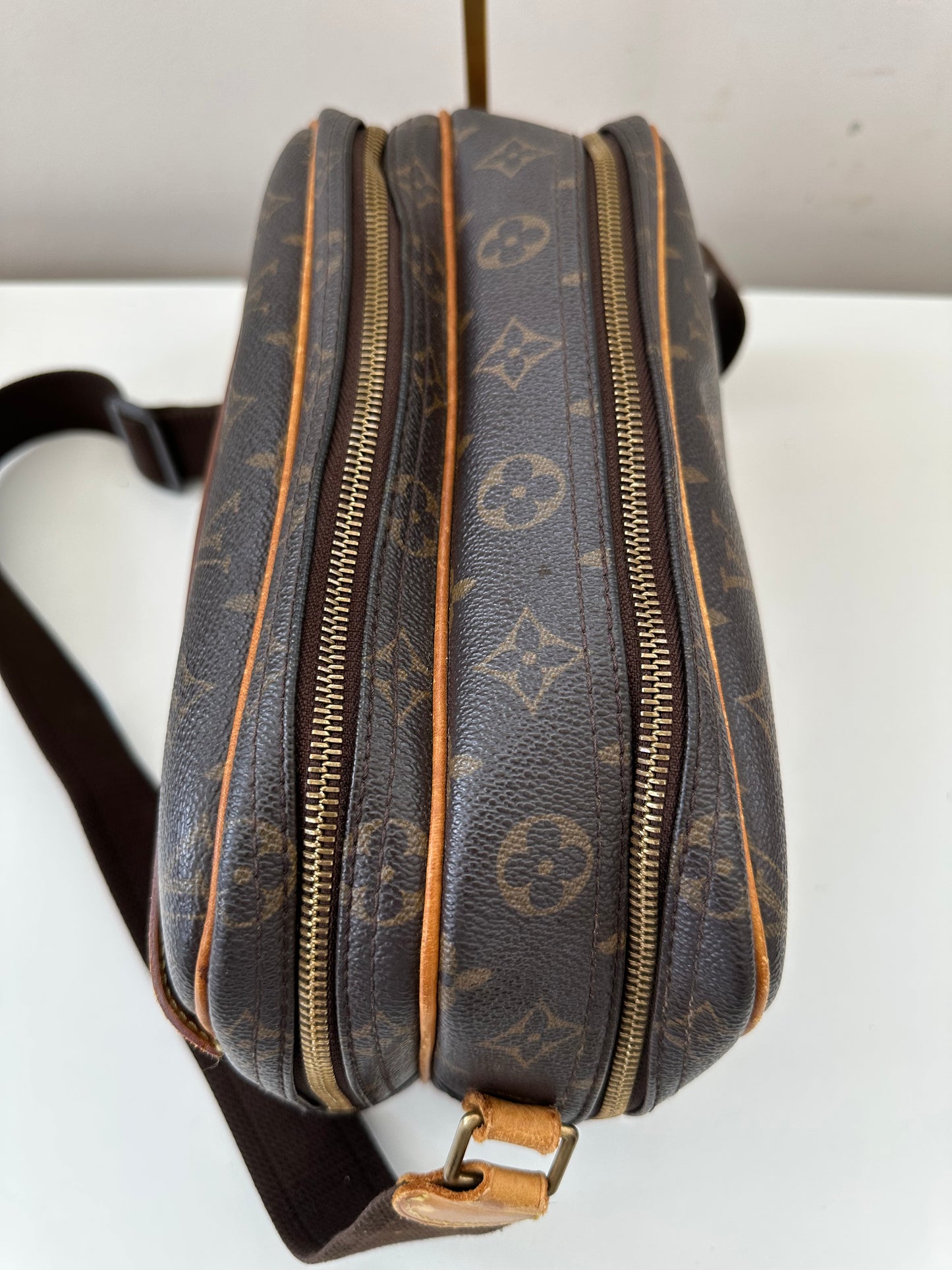 Louis Vuitton Reporter PM