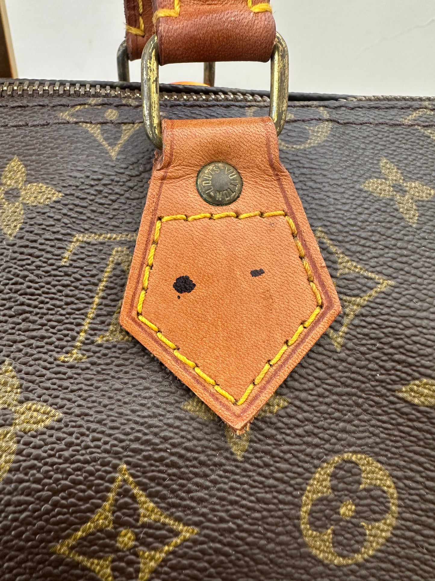 Louis Vuitton Malletier Speedy 35