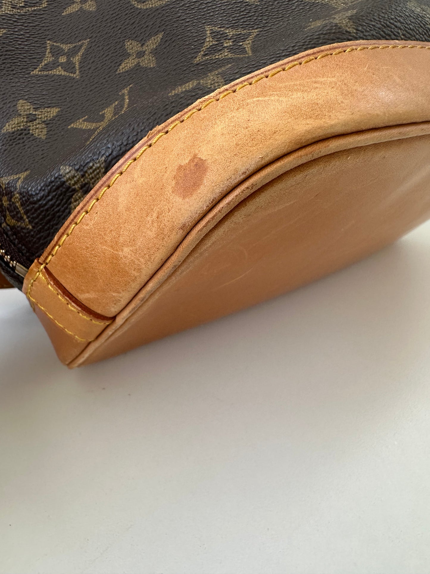 Louis Vuitton Alma
