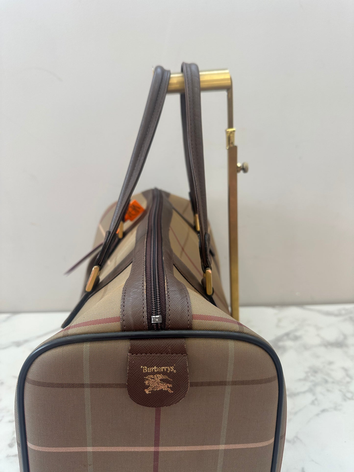 Burberrys Boston Bag