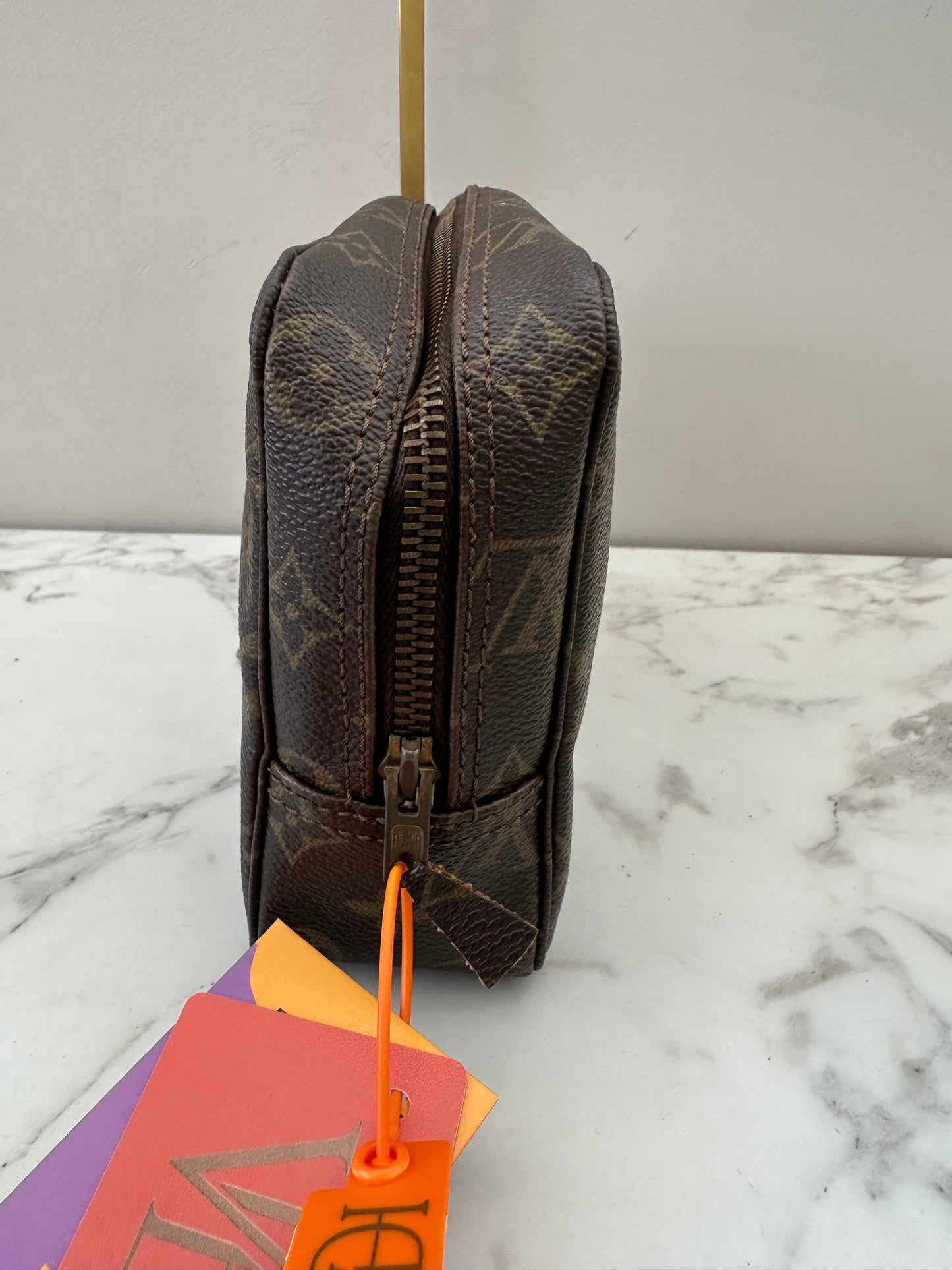 Louis Vuitton Toilette 23