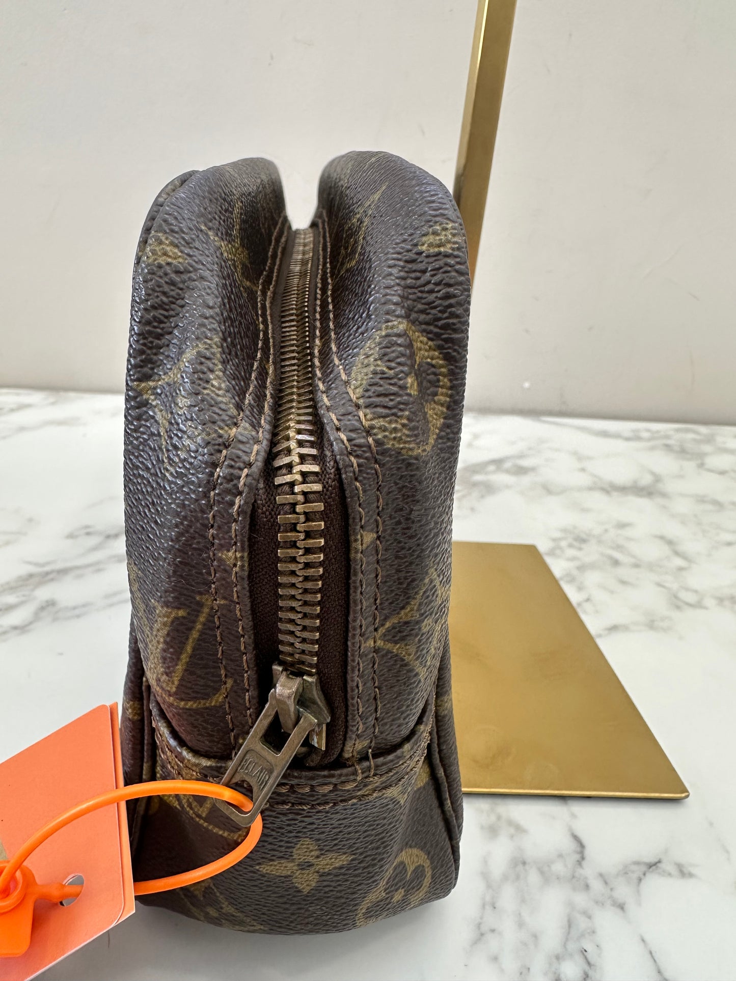 Louis Vuitton Trousse Toilette 28