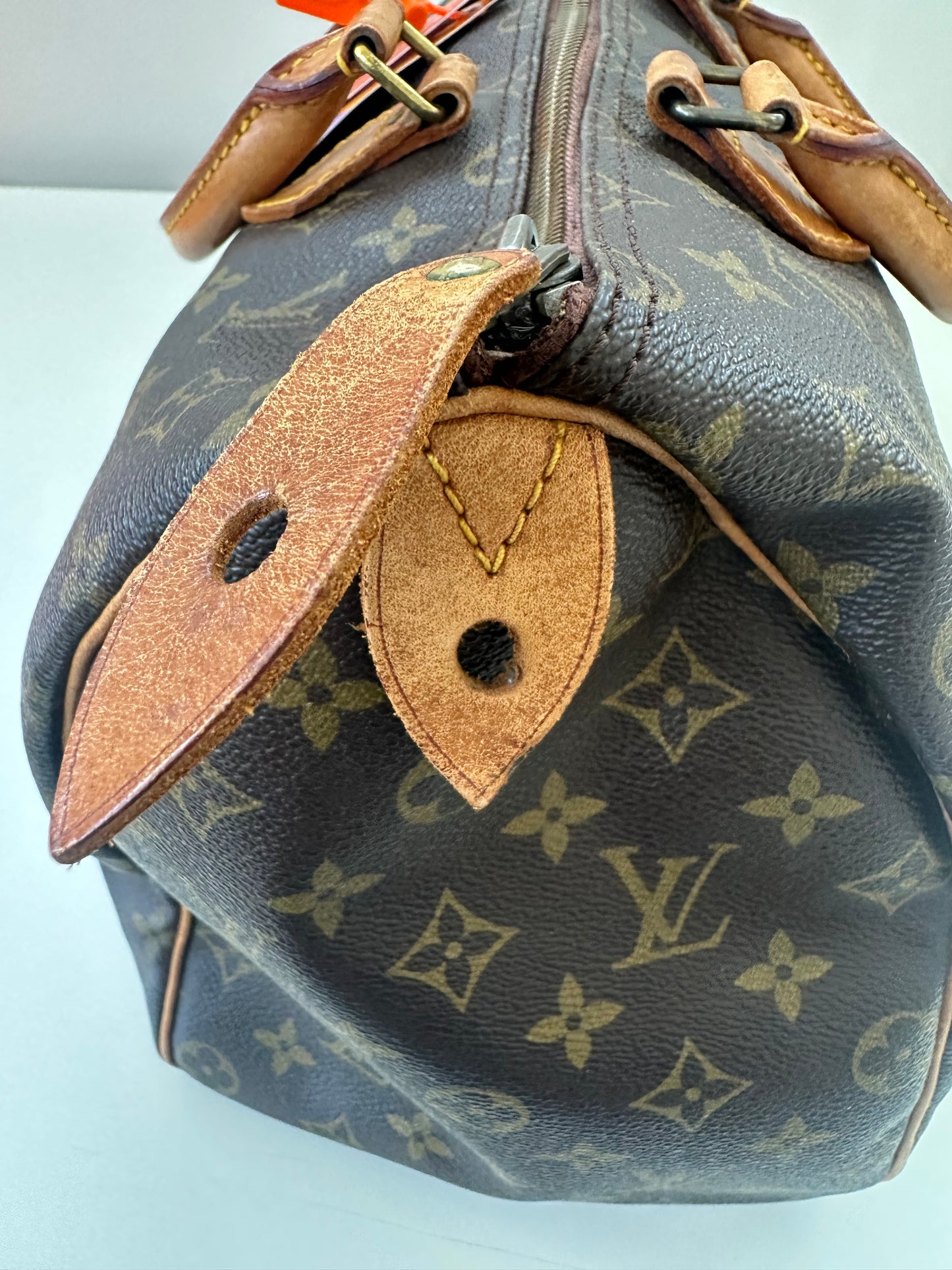 Louis Vuitton Speedy 35