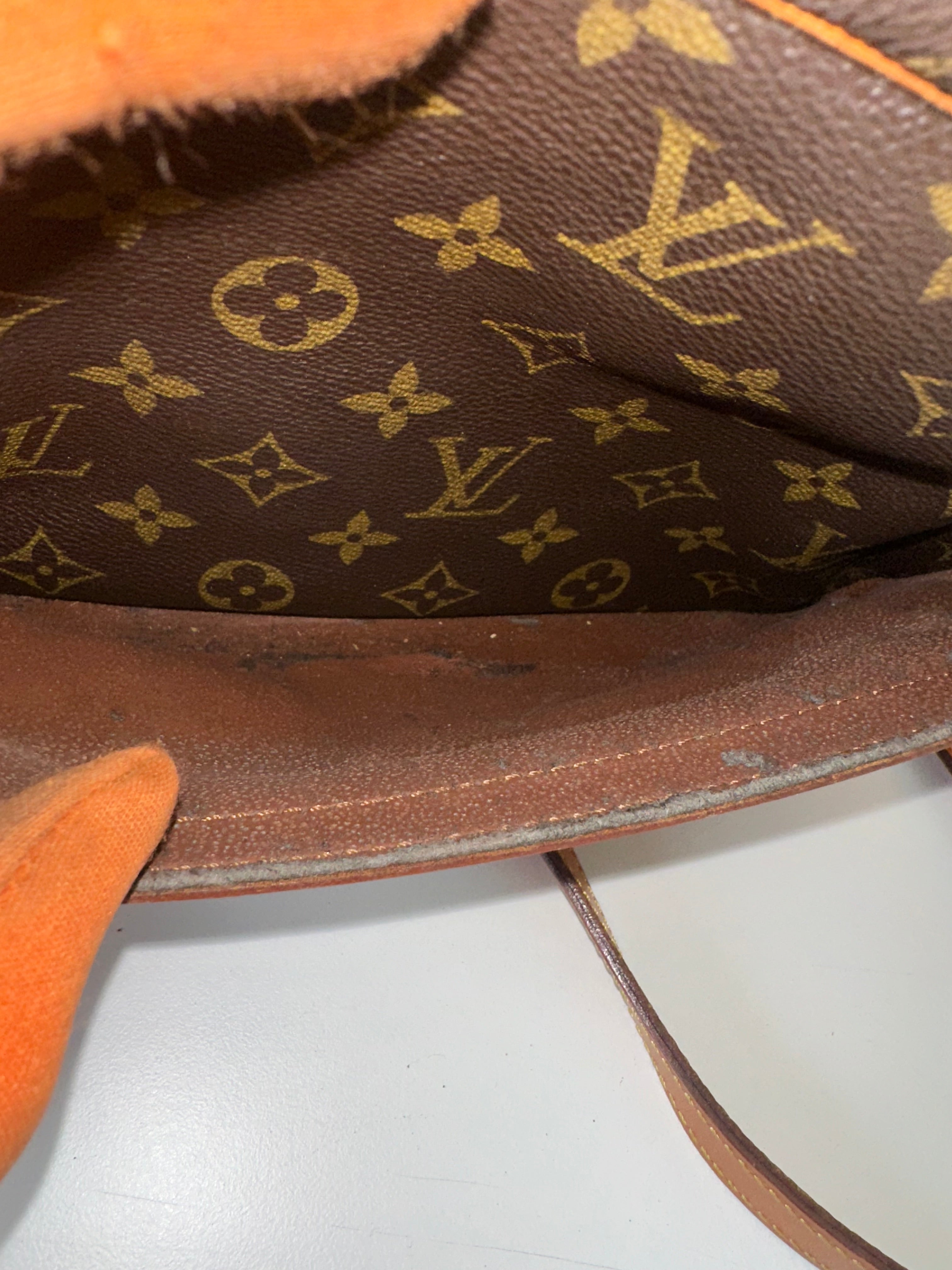Louis Vuitton Trocadero 27