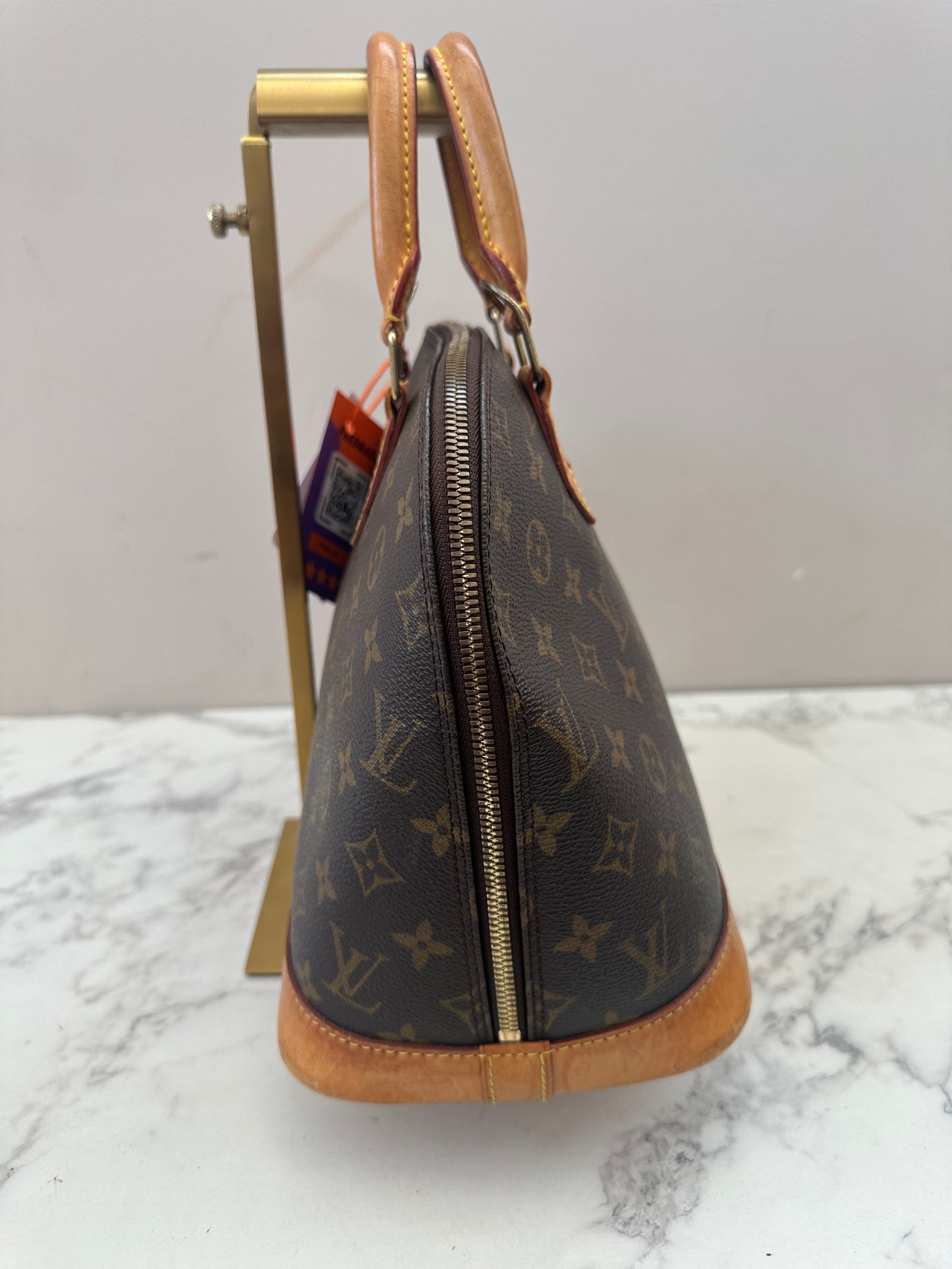 Louis Vuitton Alma