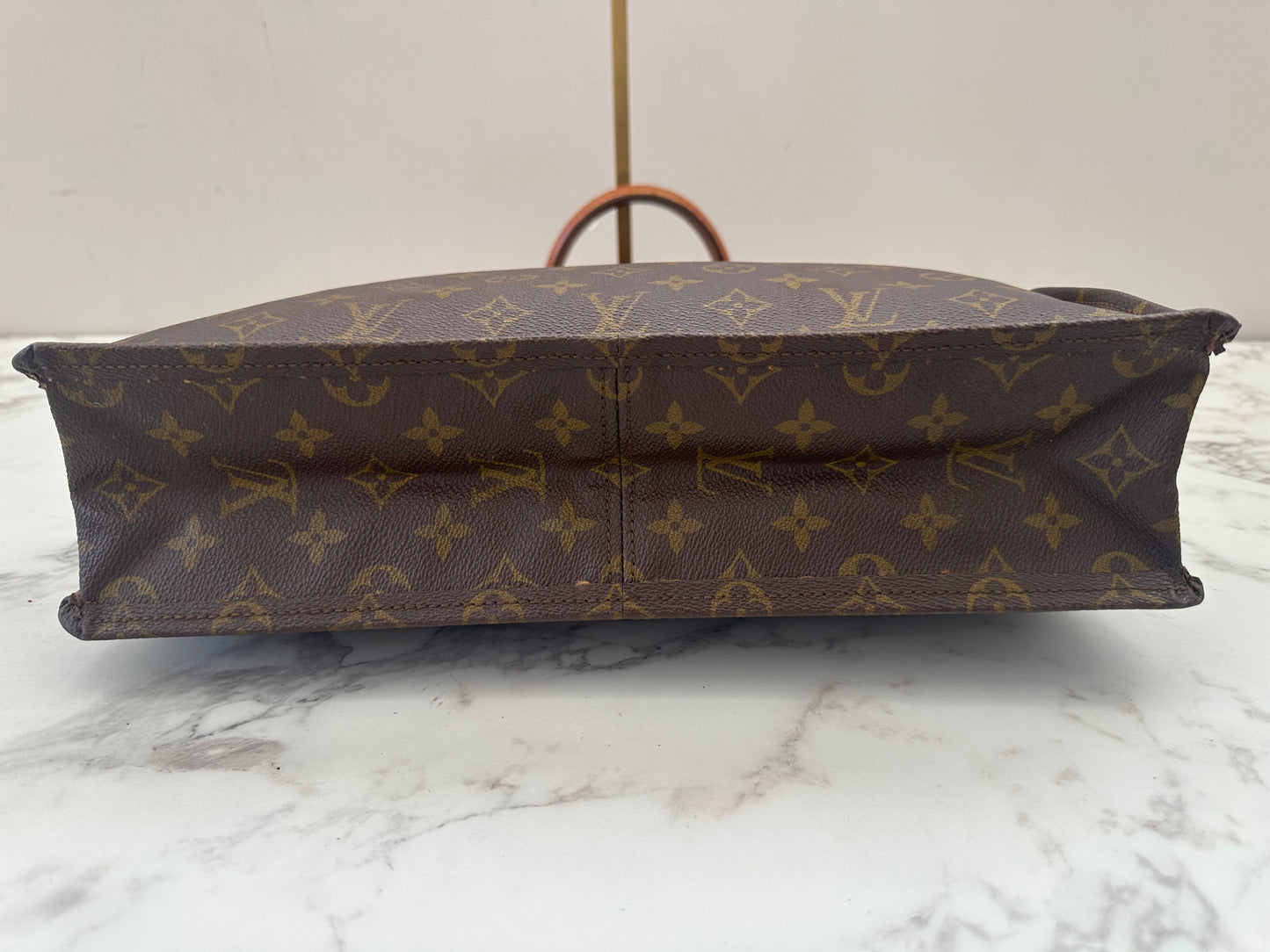 Louis Vuitton Sac Plat