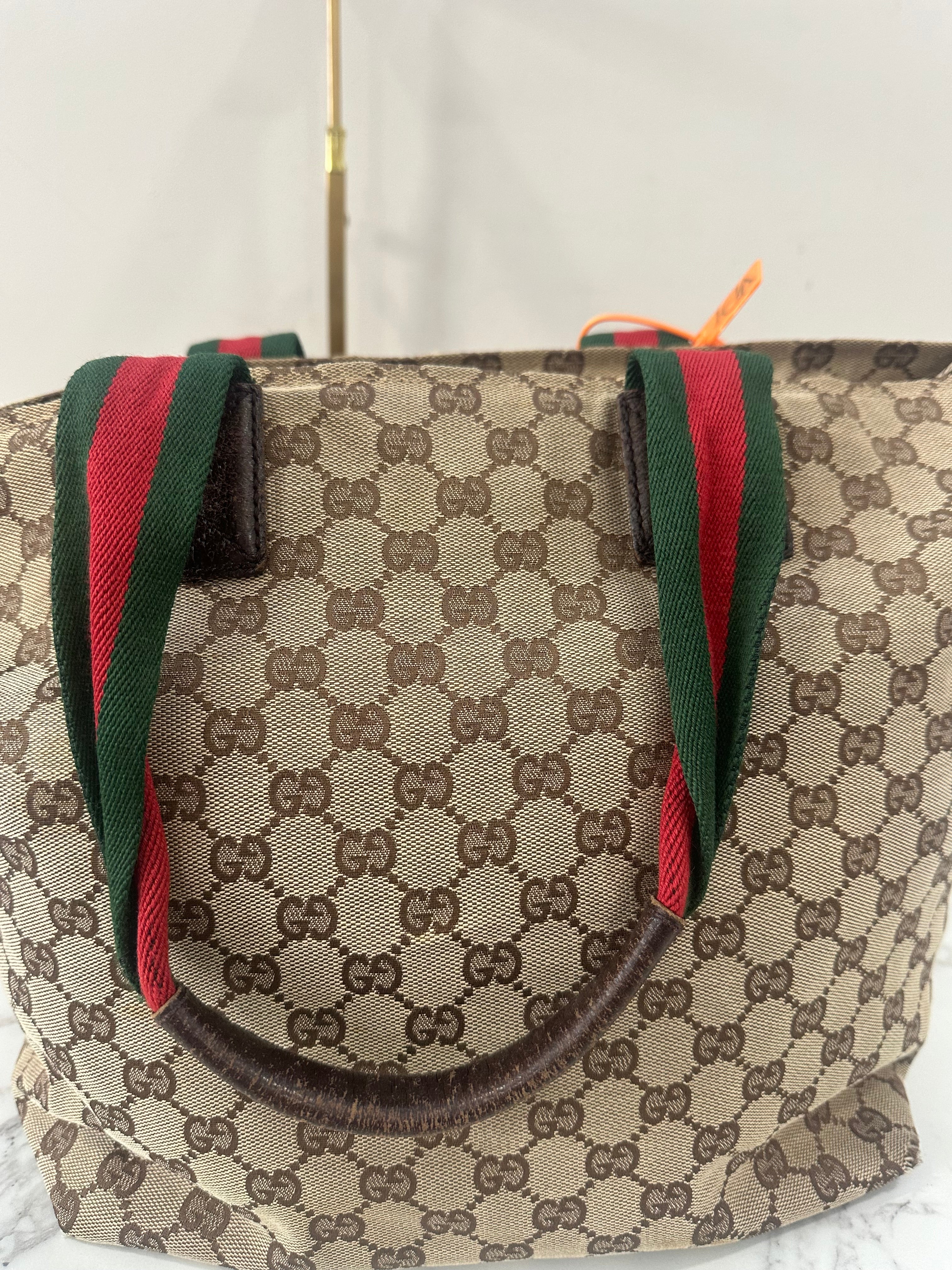 Gucci Beige