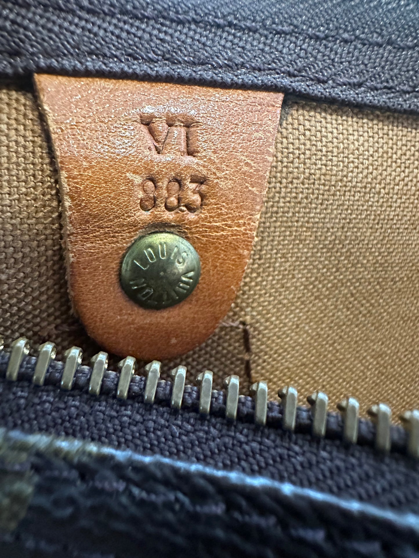 Louis Vuitton Speedy 30