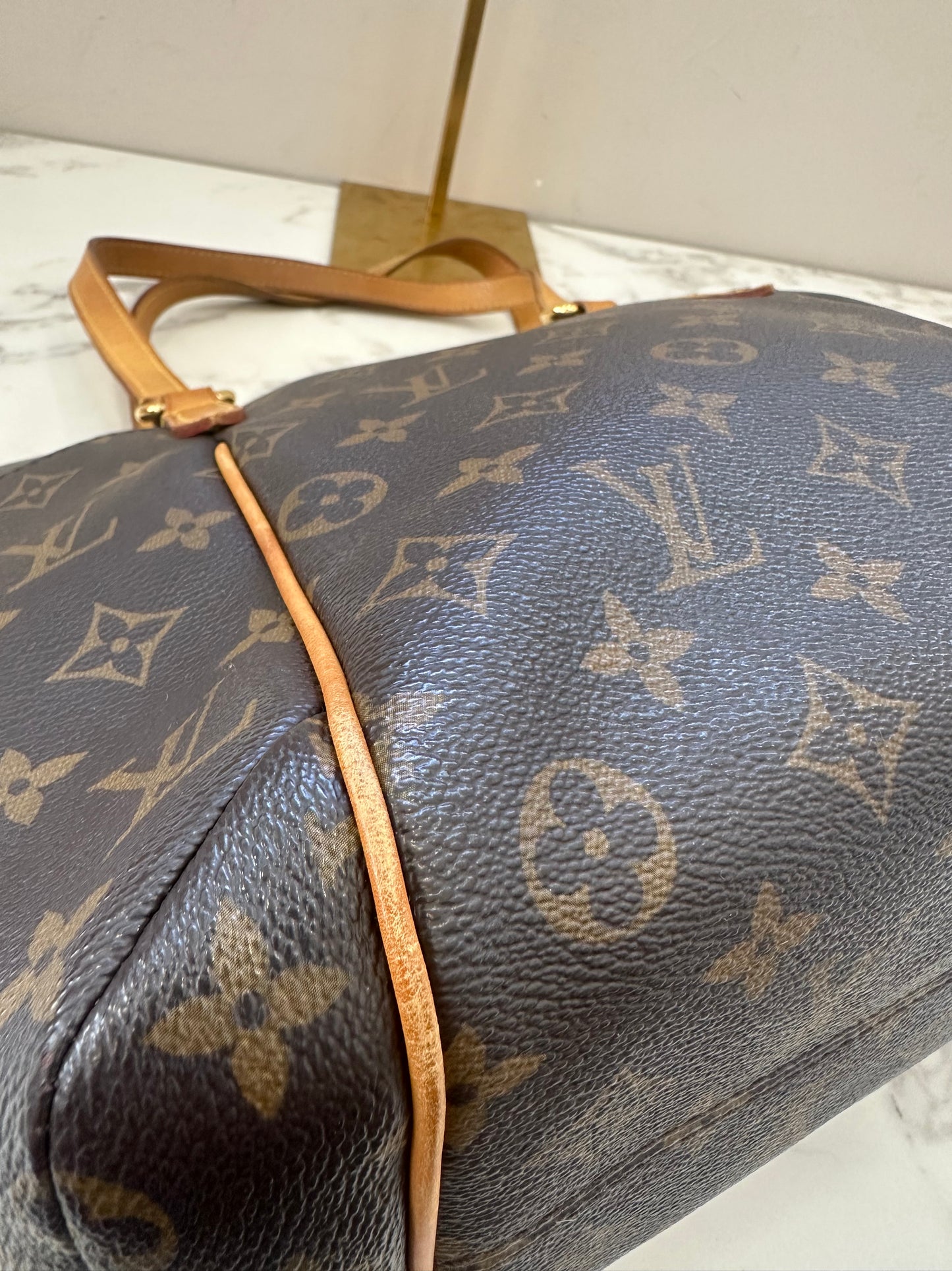 Louis Vuitton Totally PM