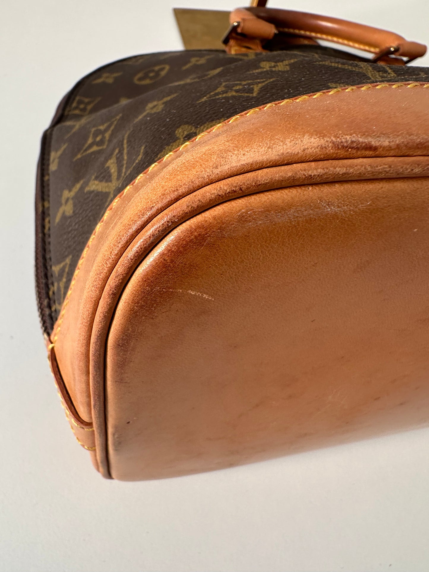 Louis Vuitton Alma