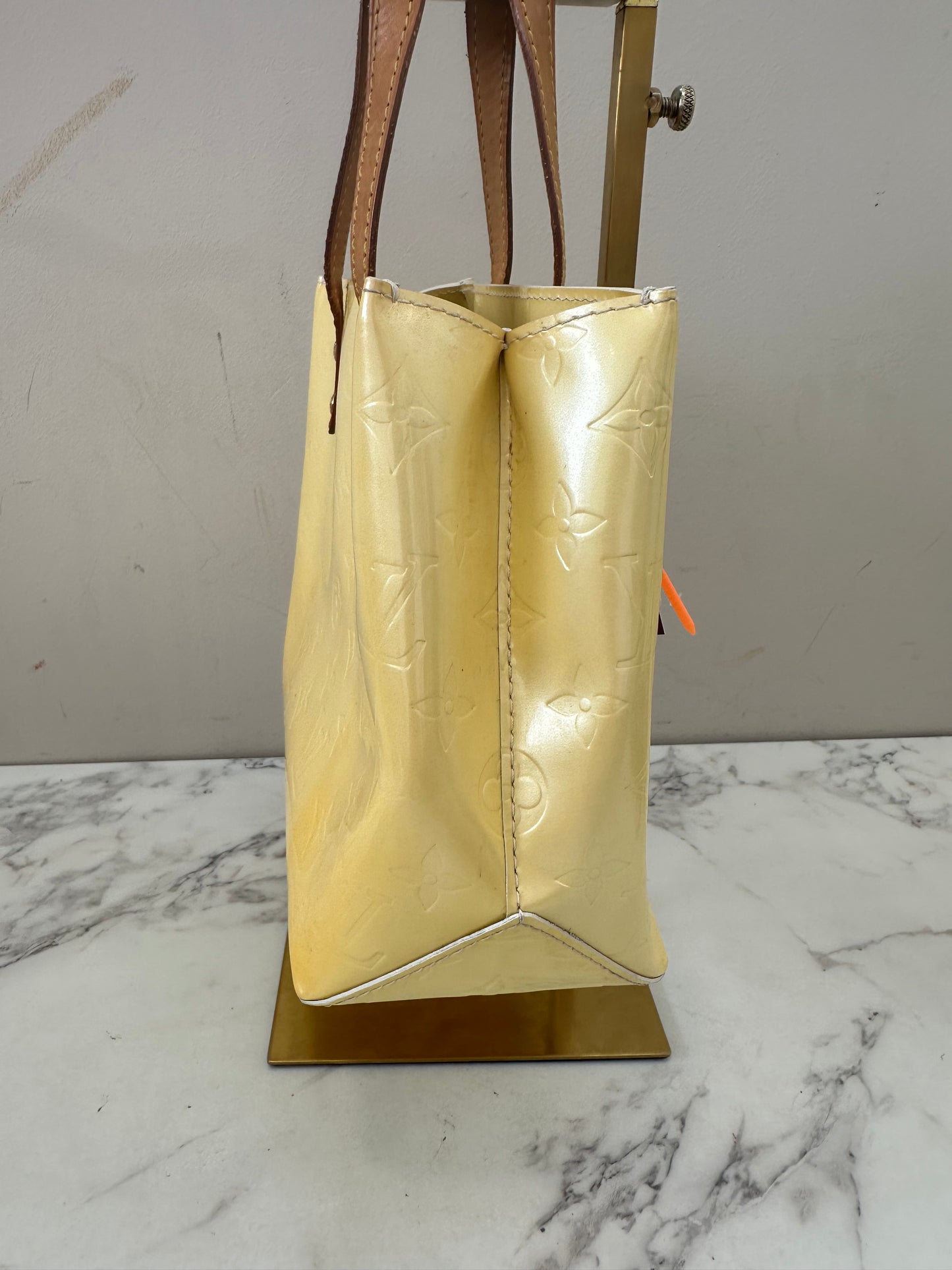 Louis Vuitton Reade PM Vernis Yellow