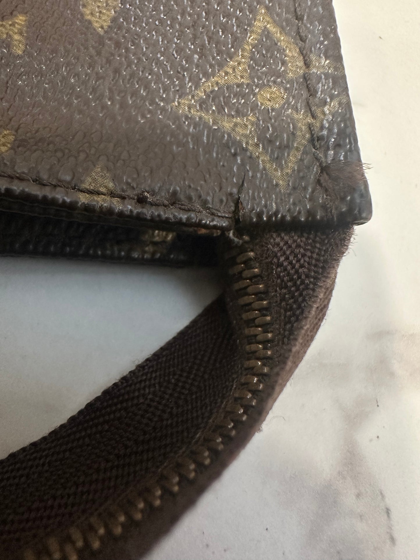 Louis Vuitton Toilette 19
