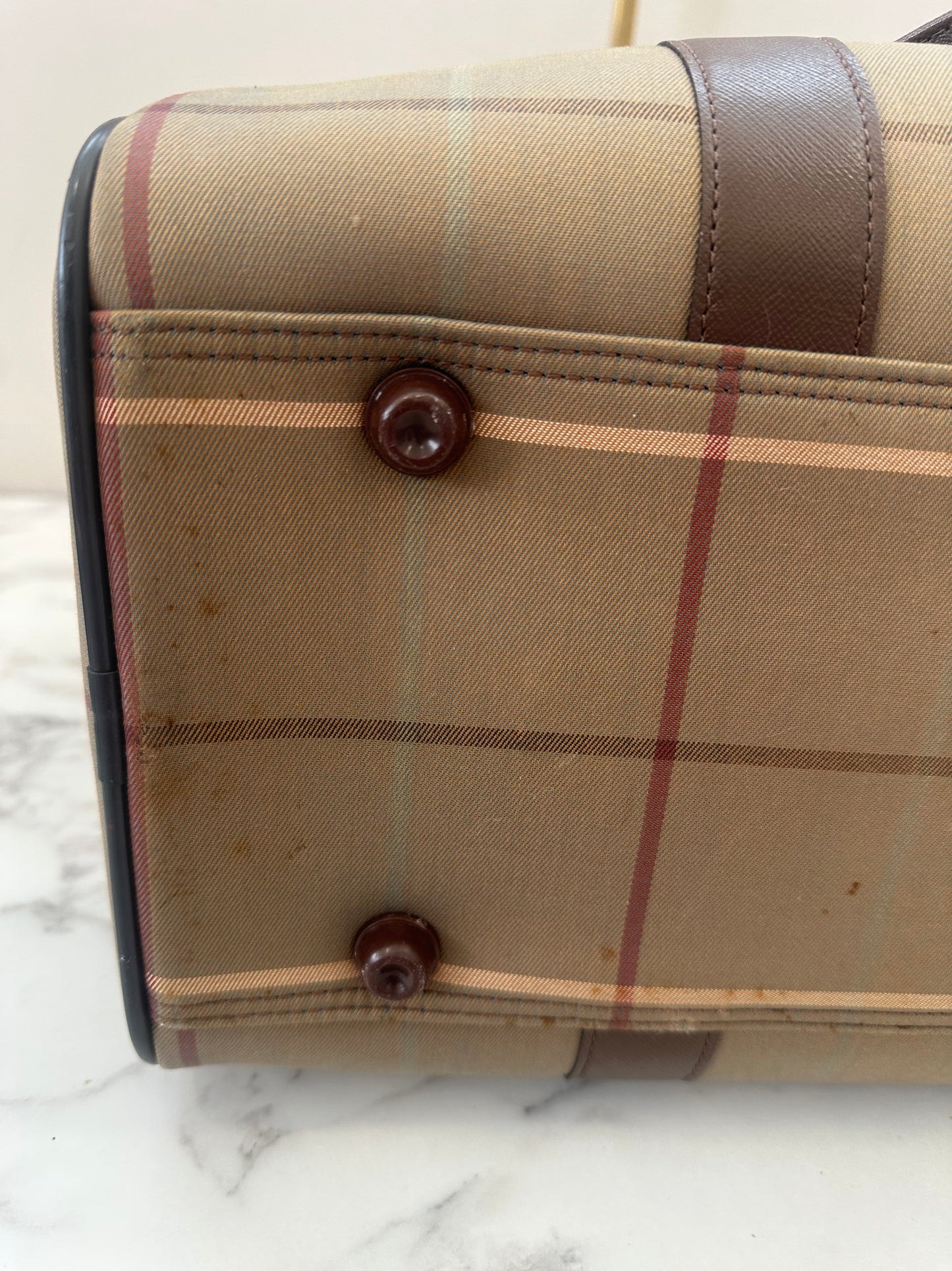 Burberrys Boston Bag