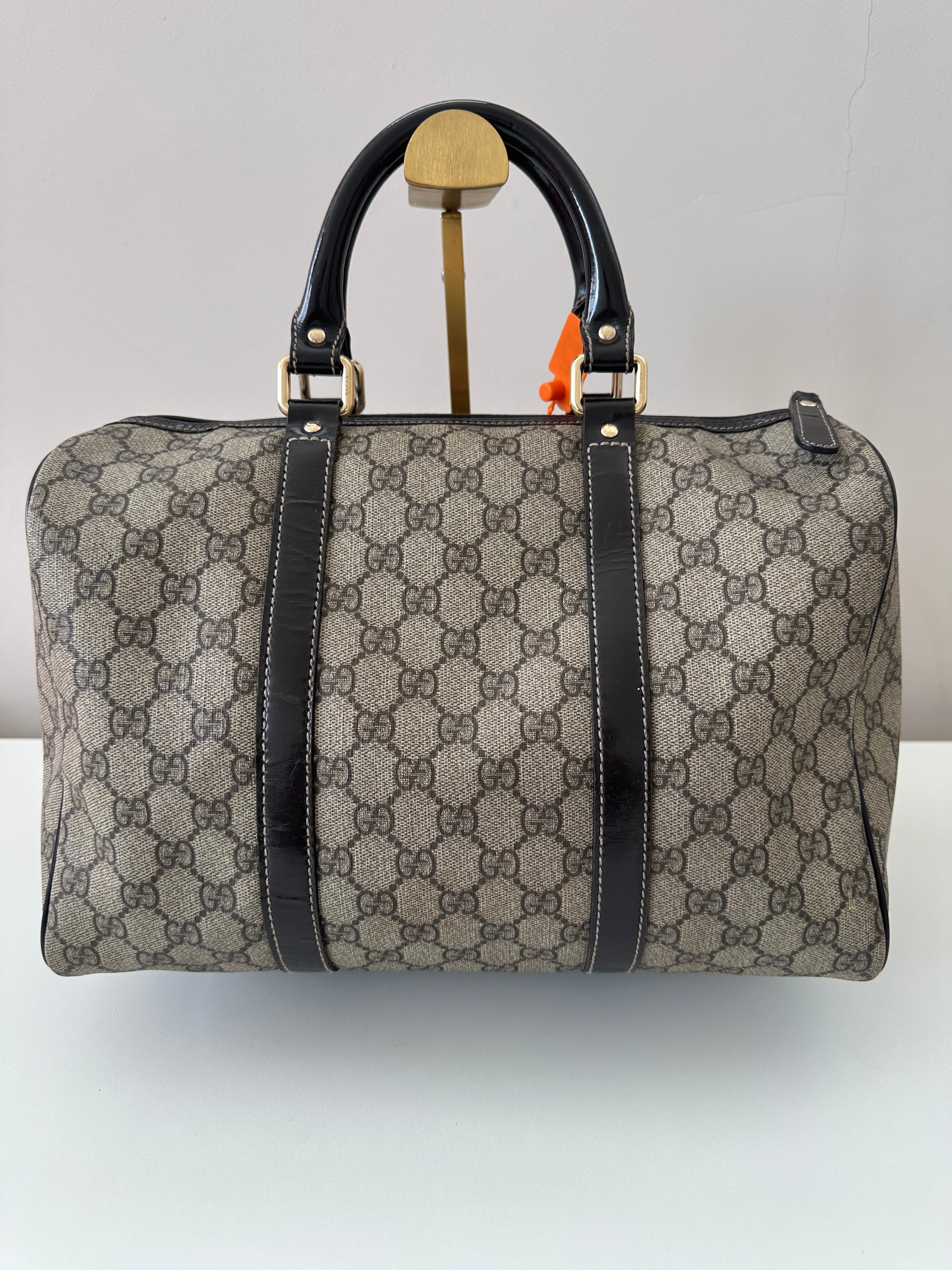 Gucci GG Supreme