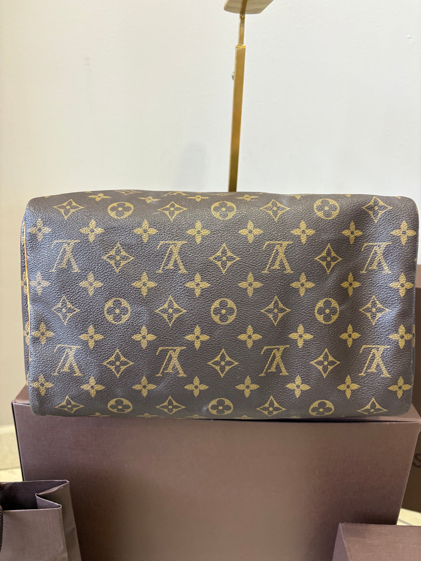 Louis Vuitton Speedy 30