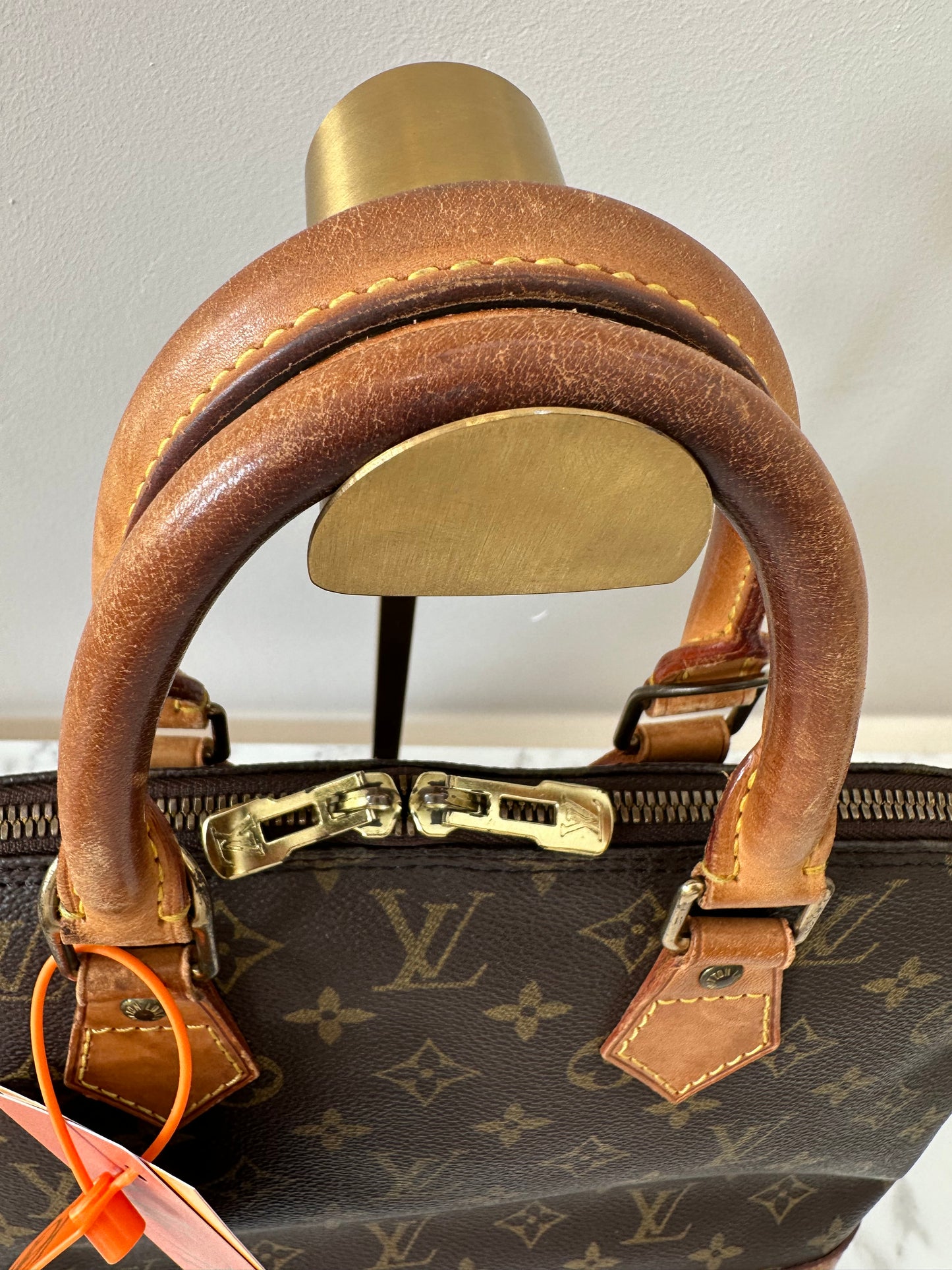 Louis Vuitton Alma