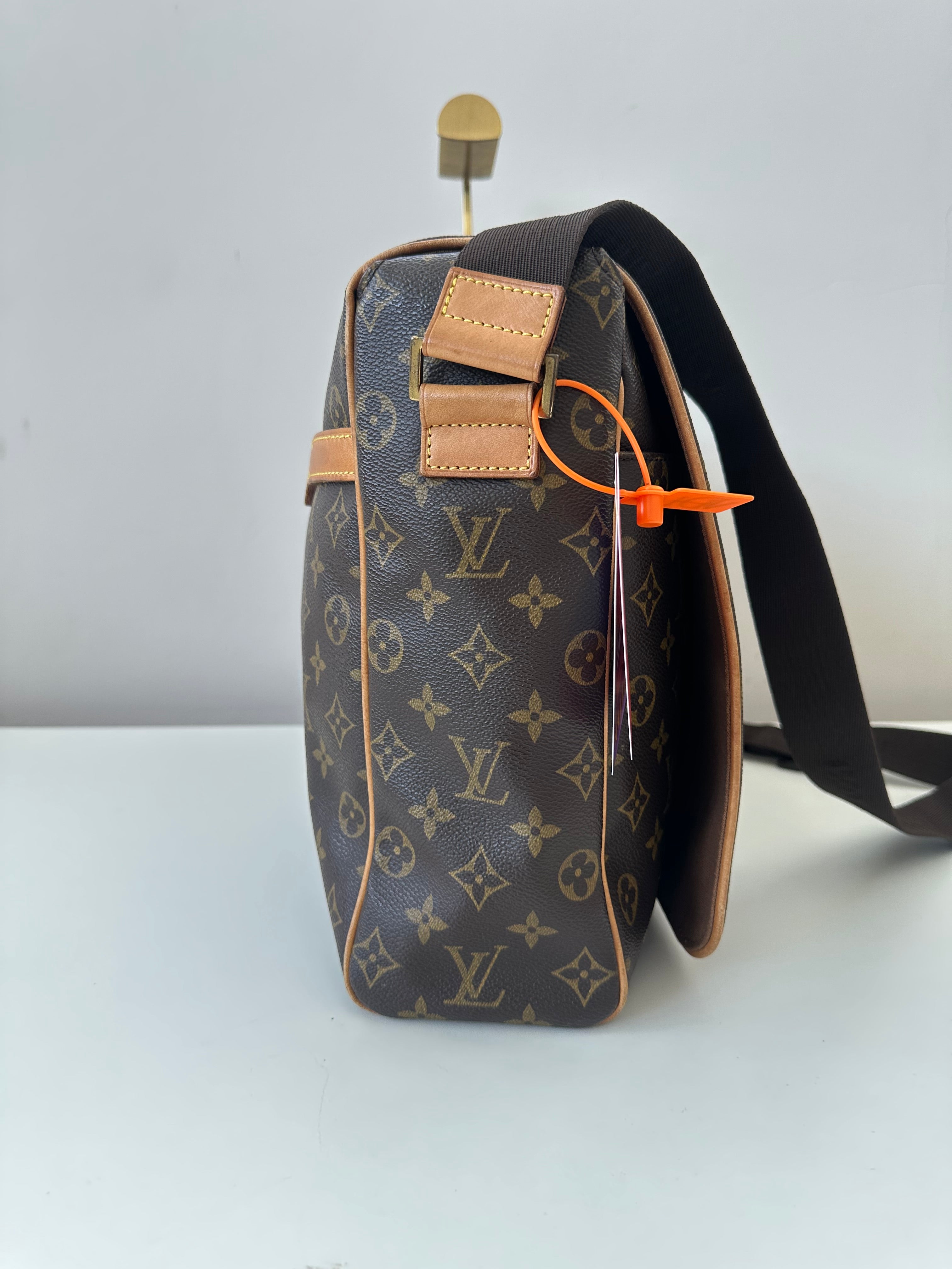 Louis Vuitton Abbesses