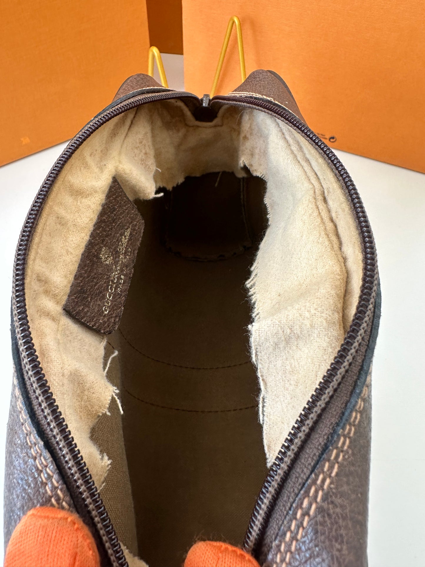 Gucci Pouch Sherry