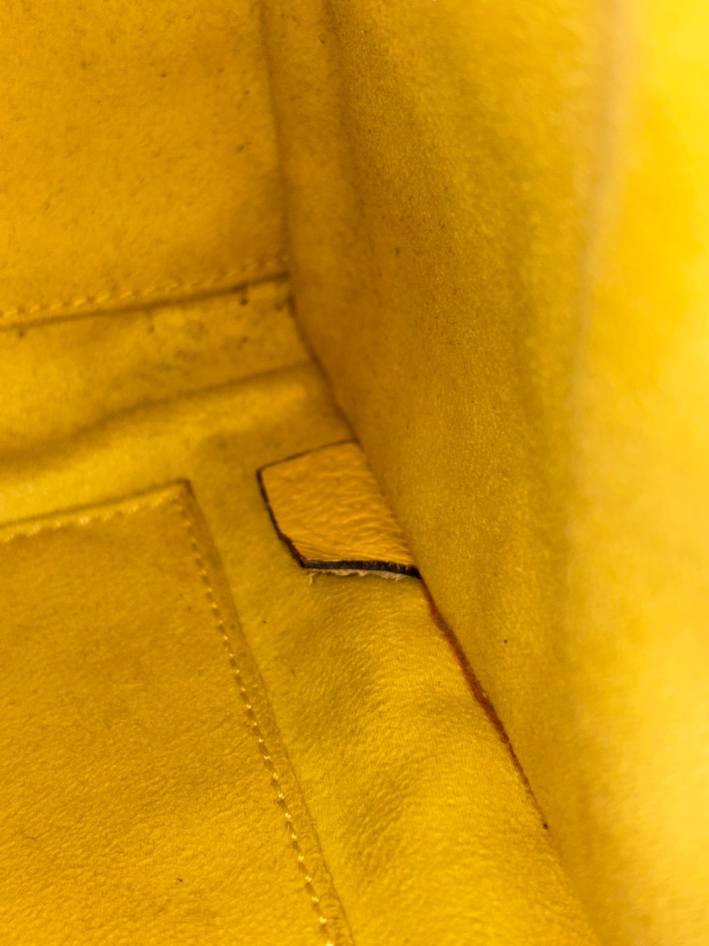 383406 - Céline Luggage