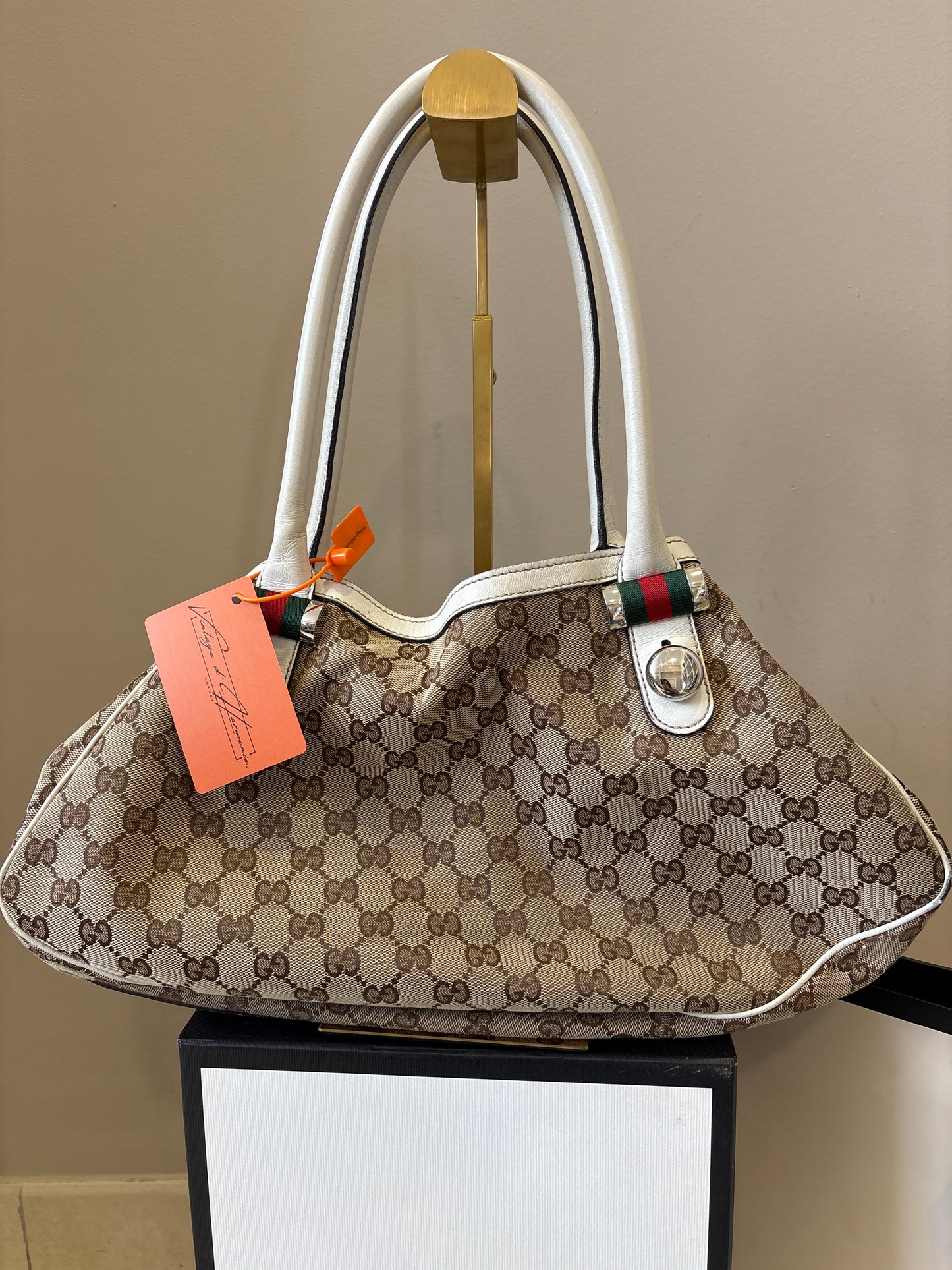 Gucci Canvas