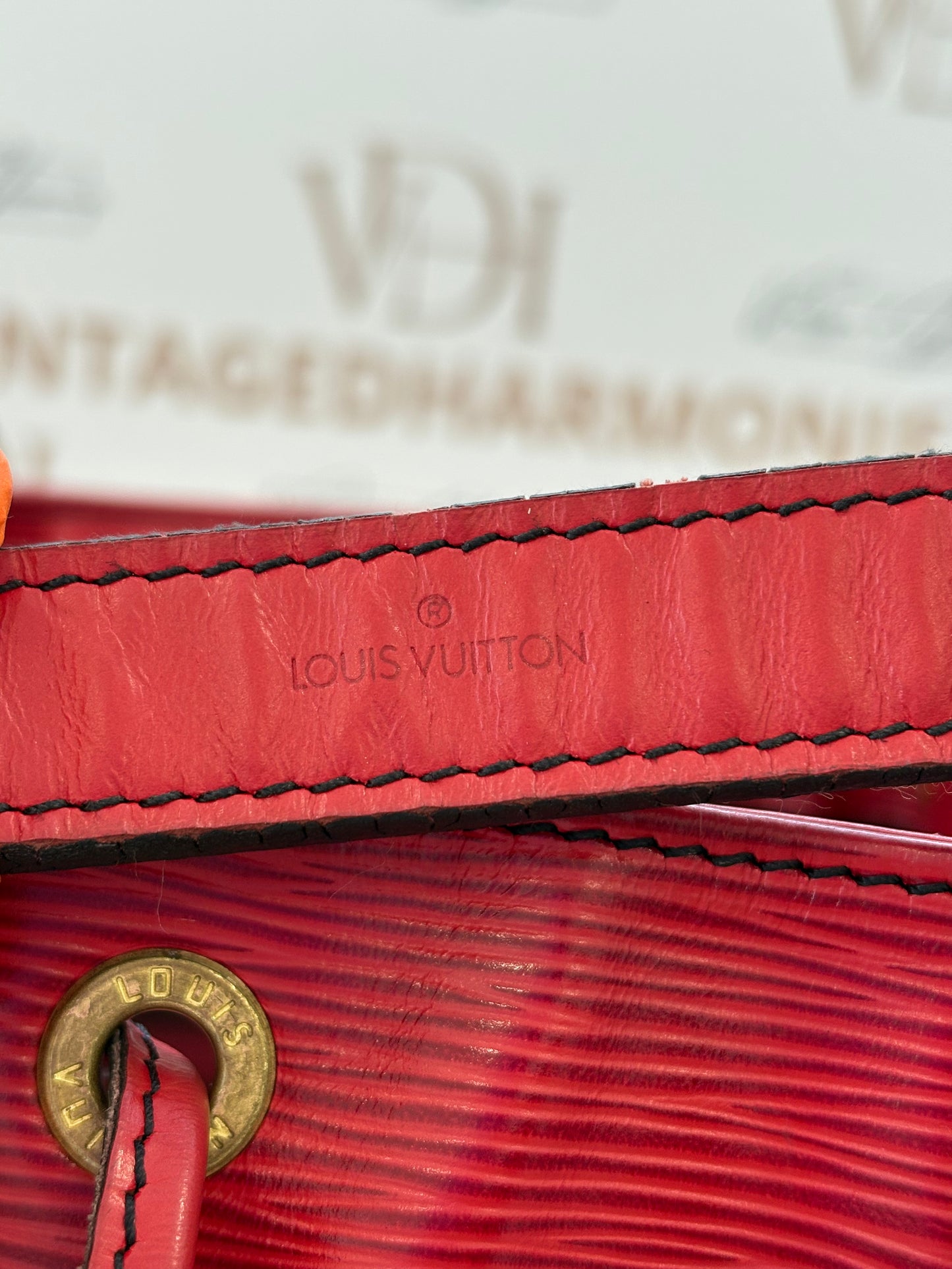 016957 - Louis Vuitton Noé Epi