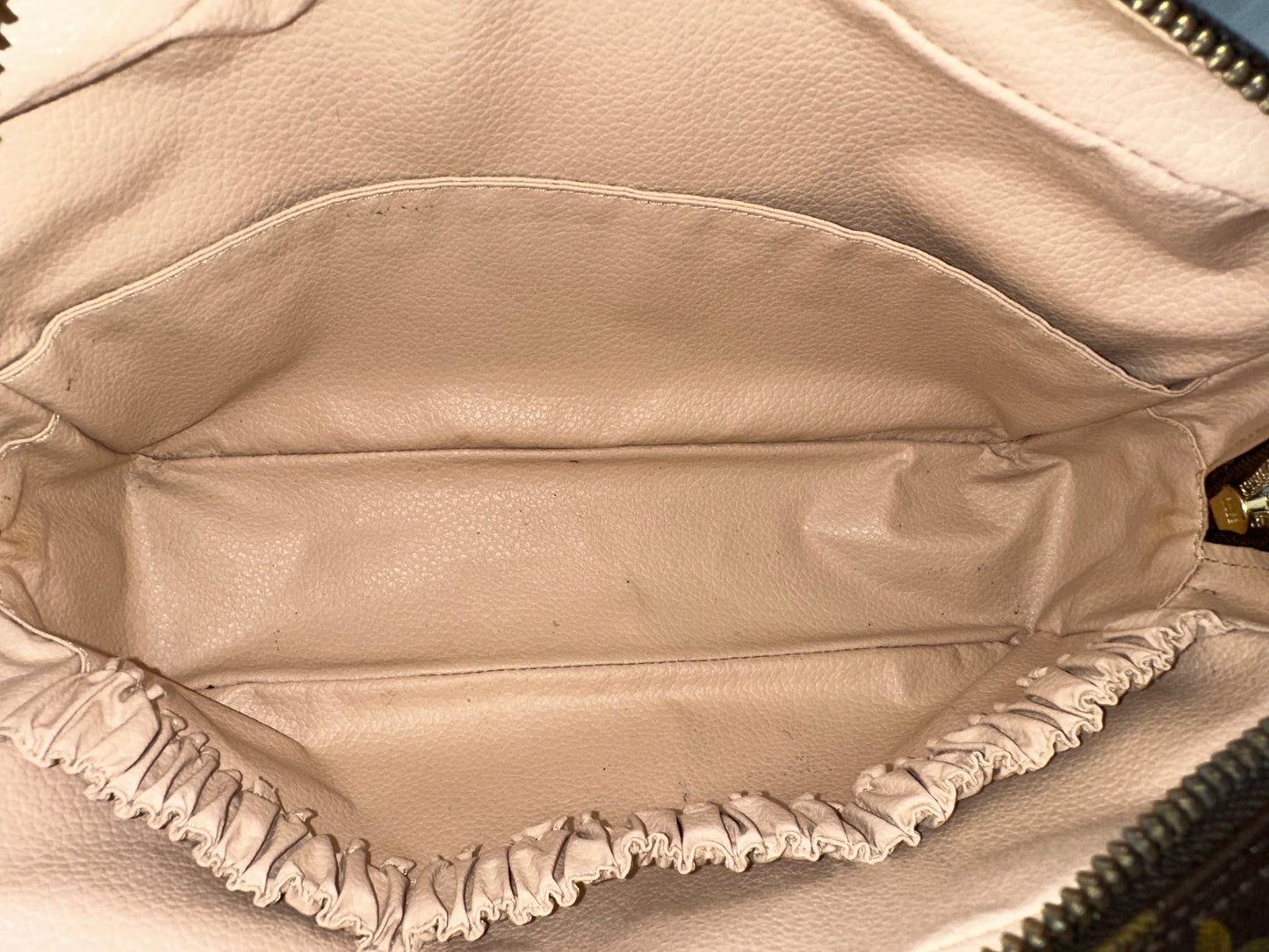 Louis Vuitton Toilette 28