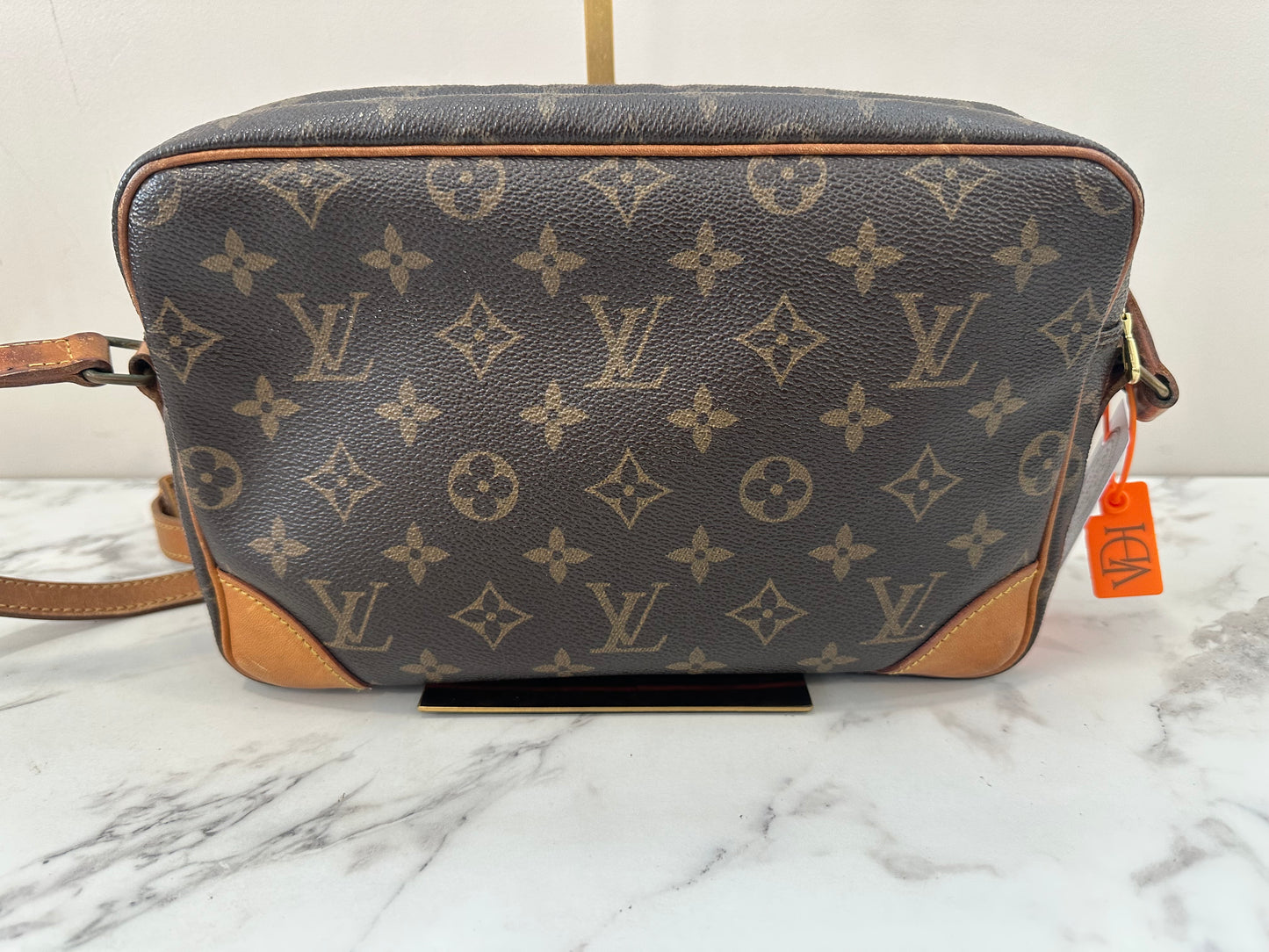 Louis Vuitton Trocadero 27
