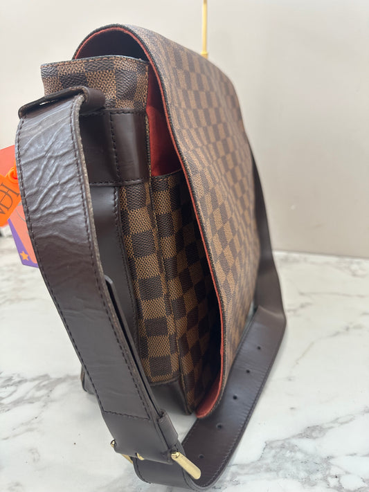 Louis Vuitton Bastille Damier