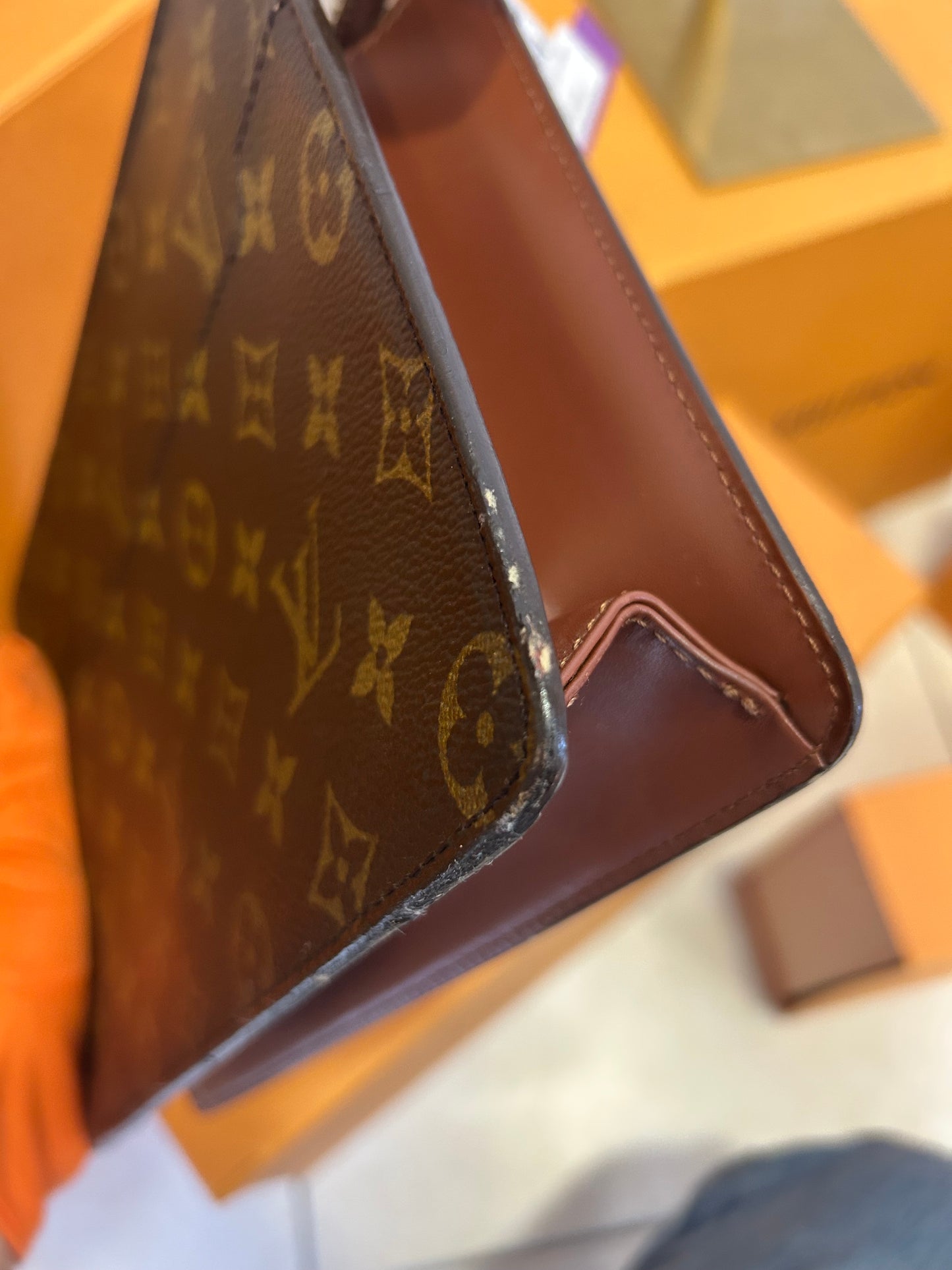 Louis Vuitton Pochette Homme