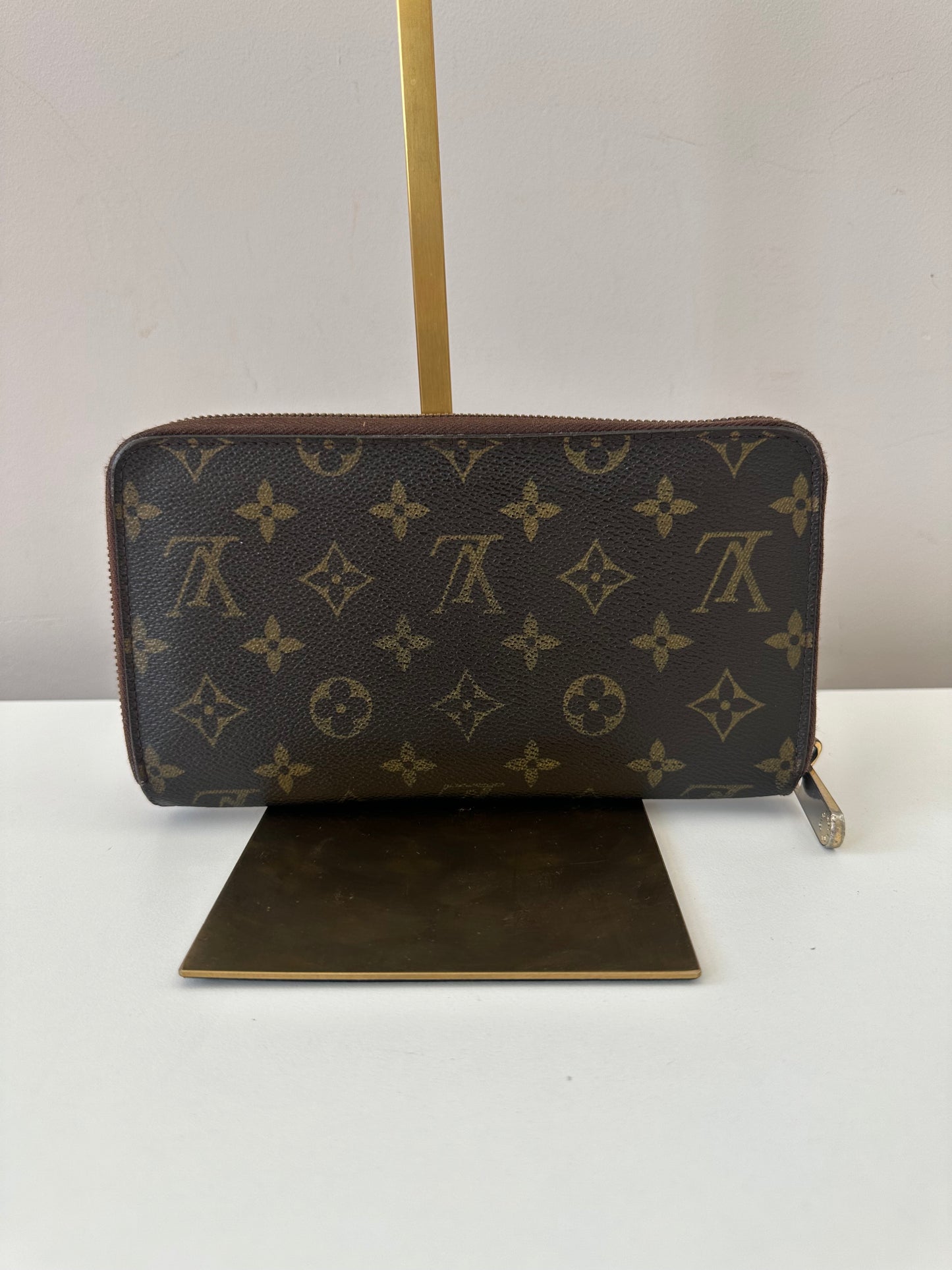 Louis Vuitton Zippy
