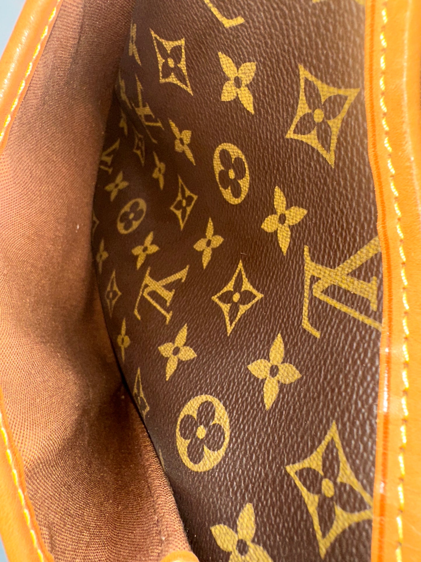 Louis Vuitton Messenger GM