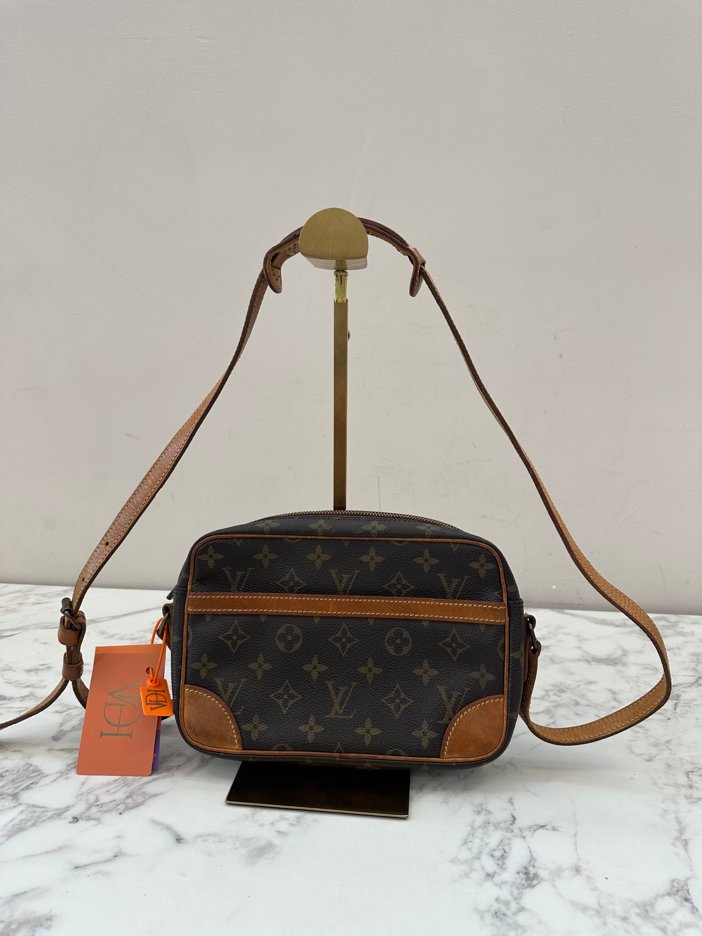 Louis Vuitton Trocadero 24