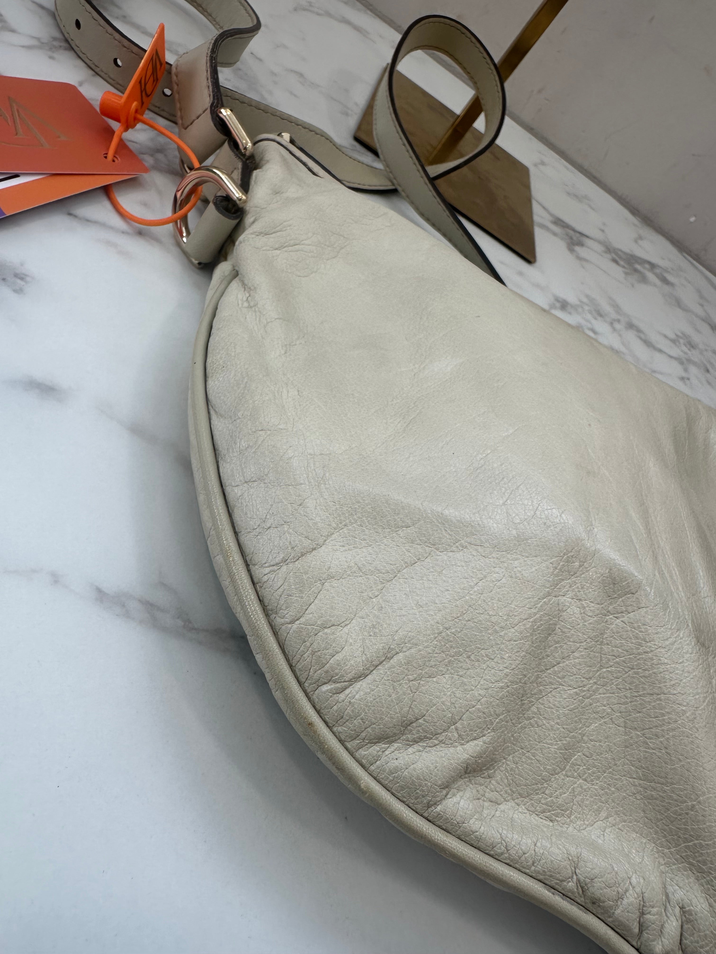 Gucci Beige