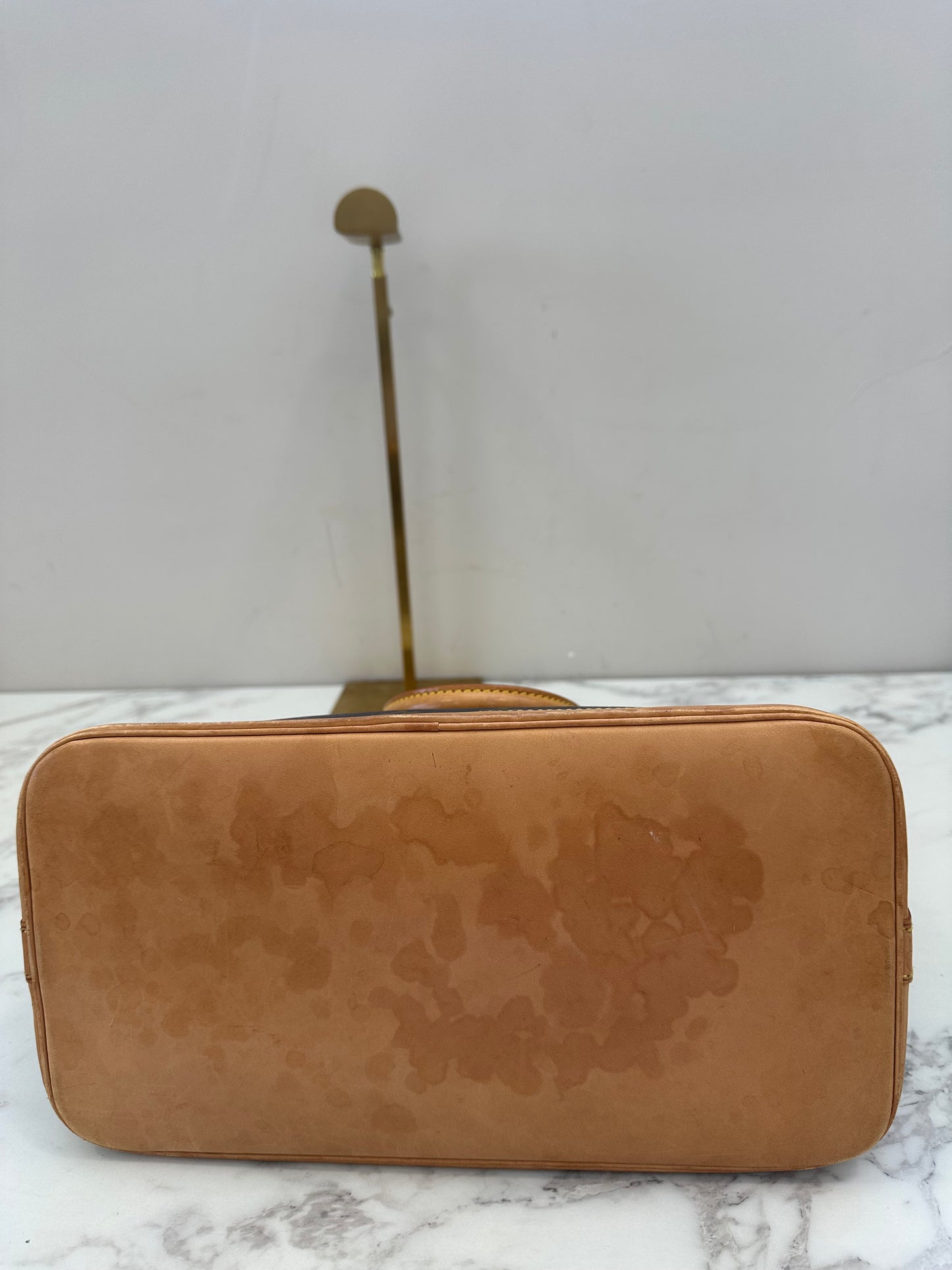 Louis Vuitton Alma