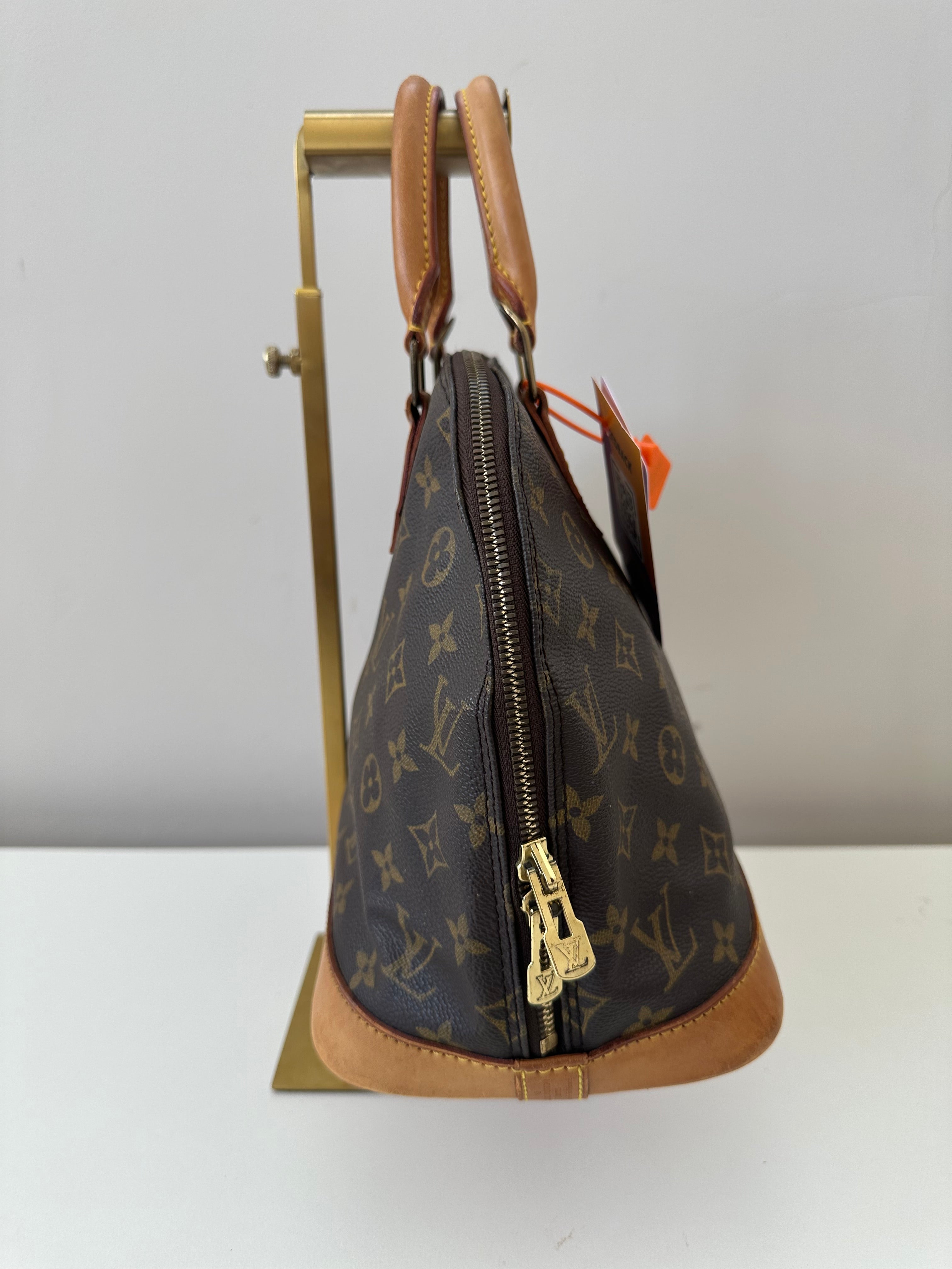 Louis Vuitton Alma