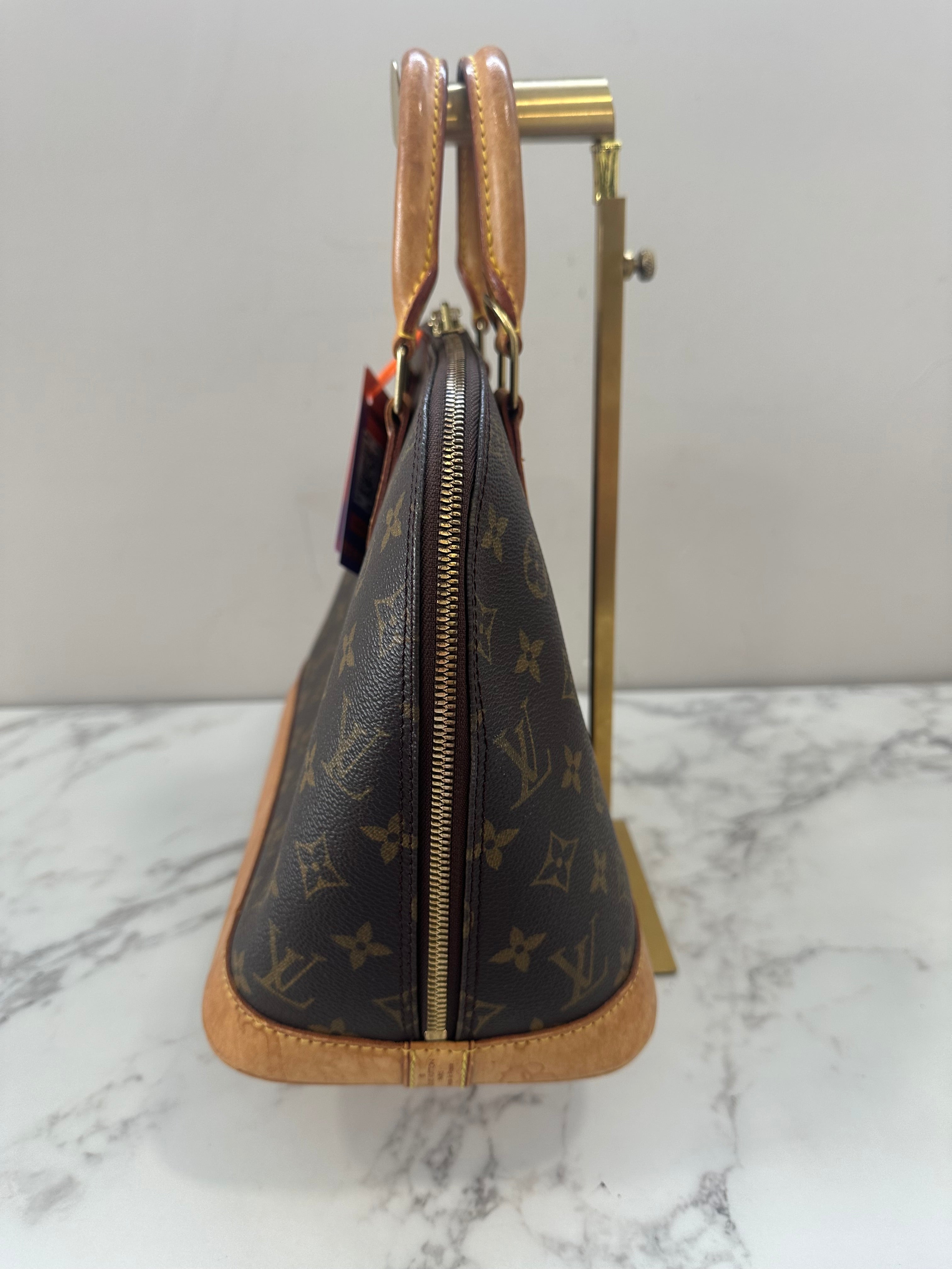 Louis Vuitton Alma