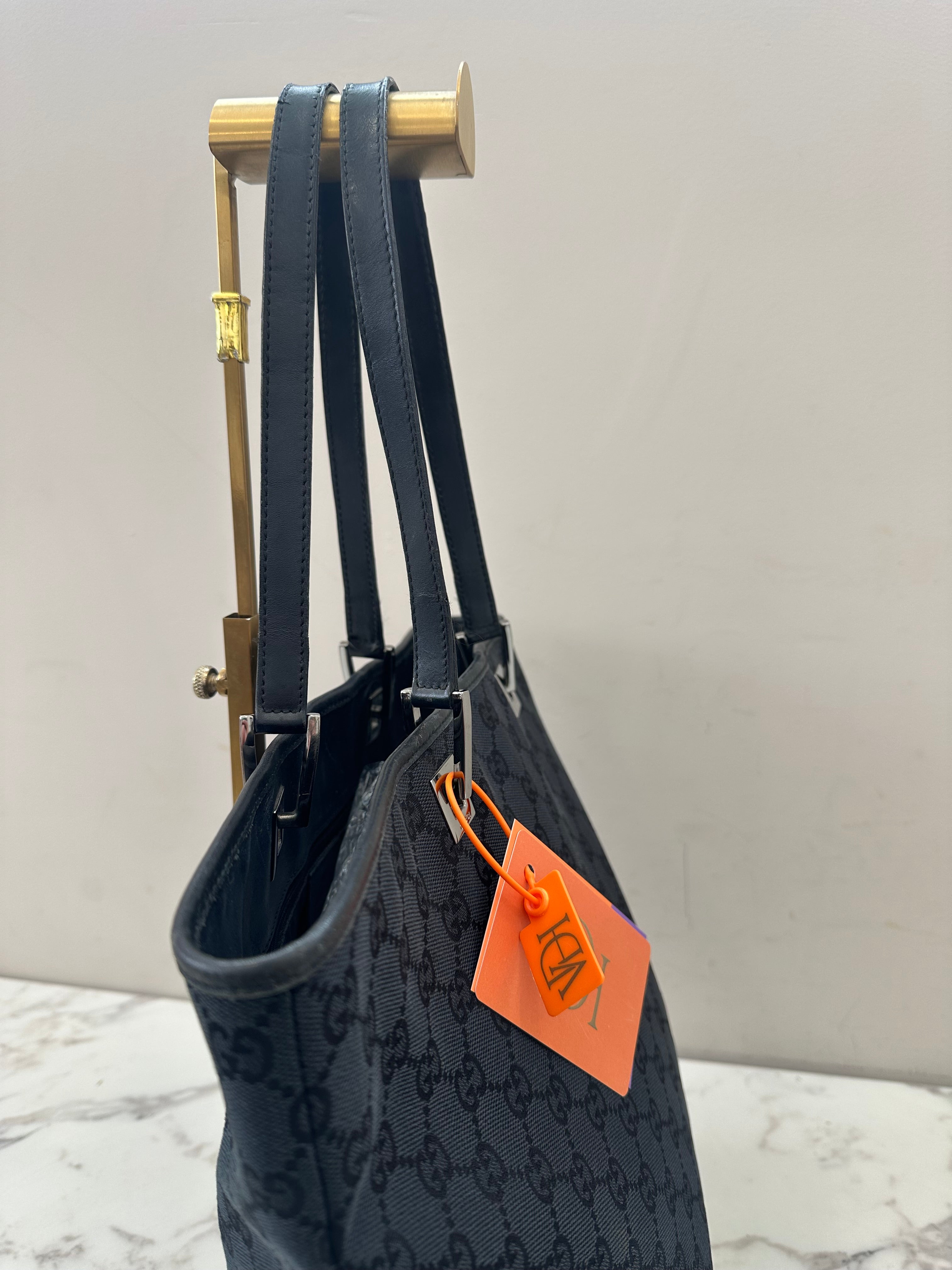 Gucci GG Black