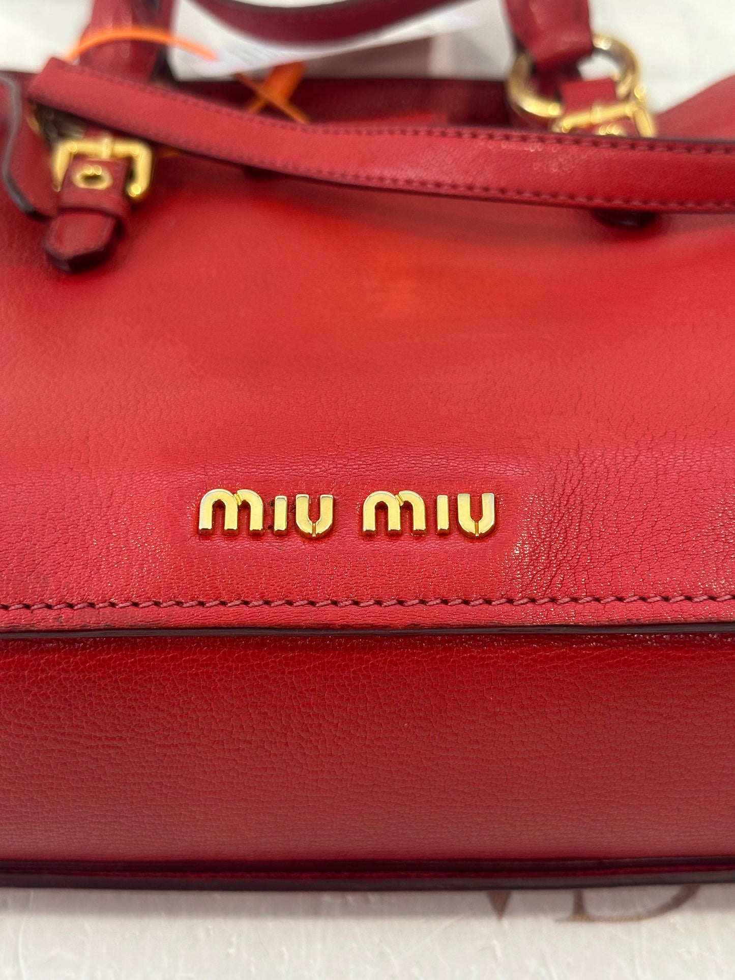383859 - Miumiu