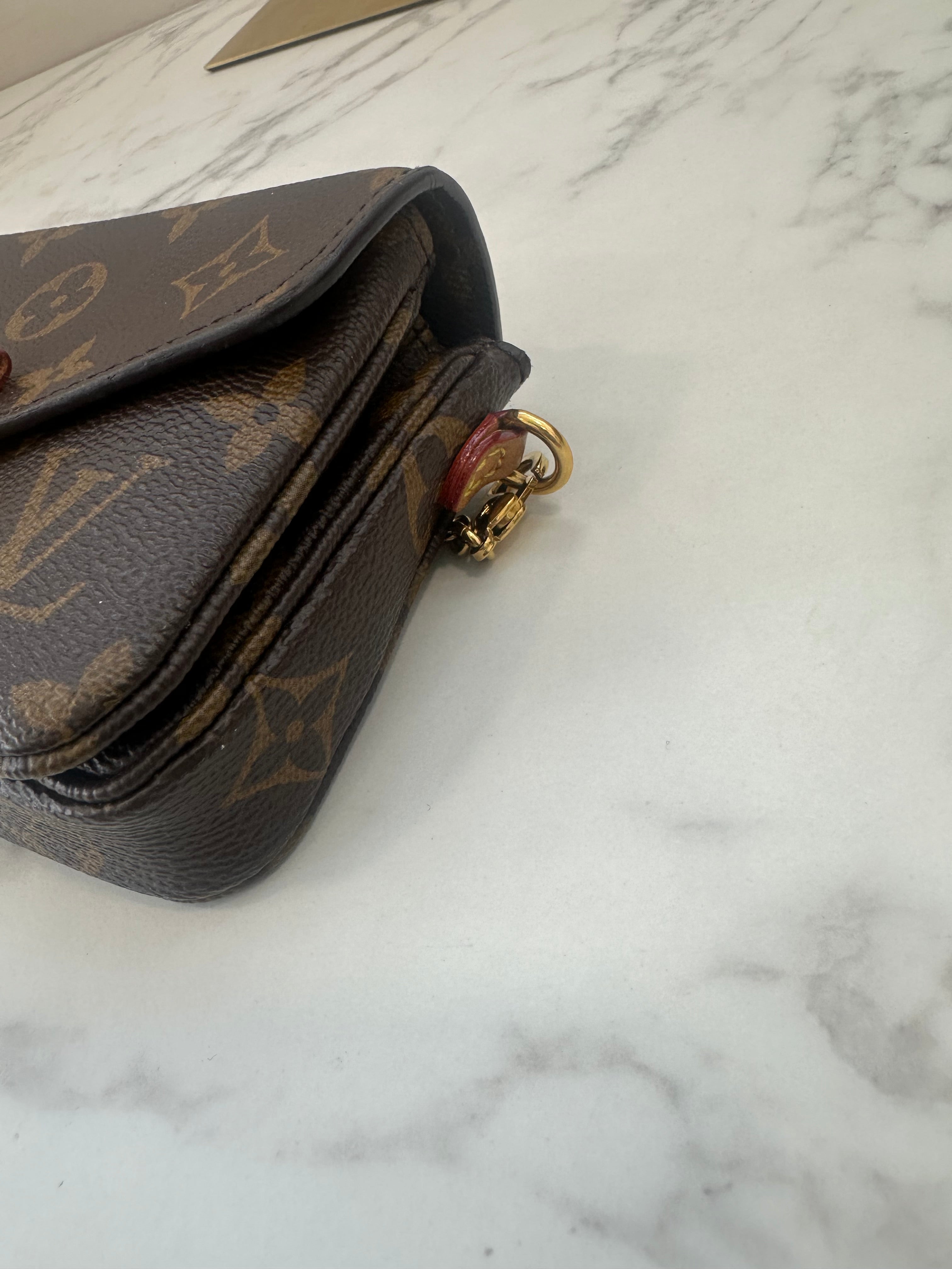 Louis Vuitton Pochette Metis