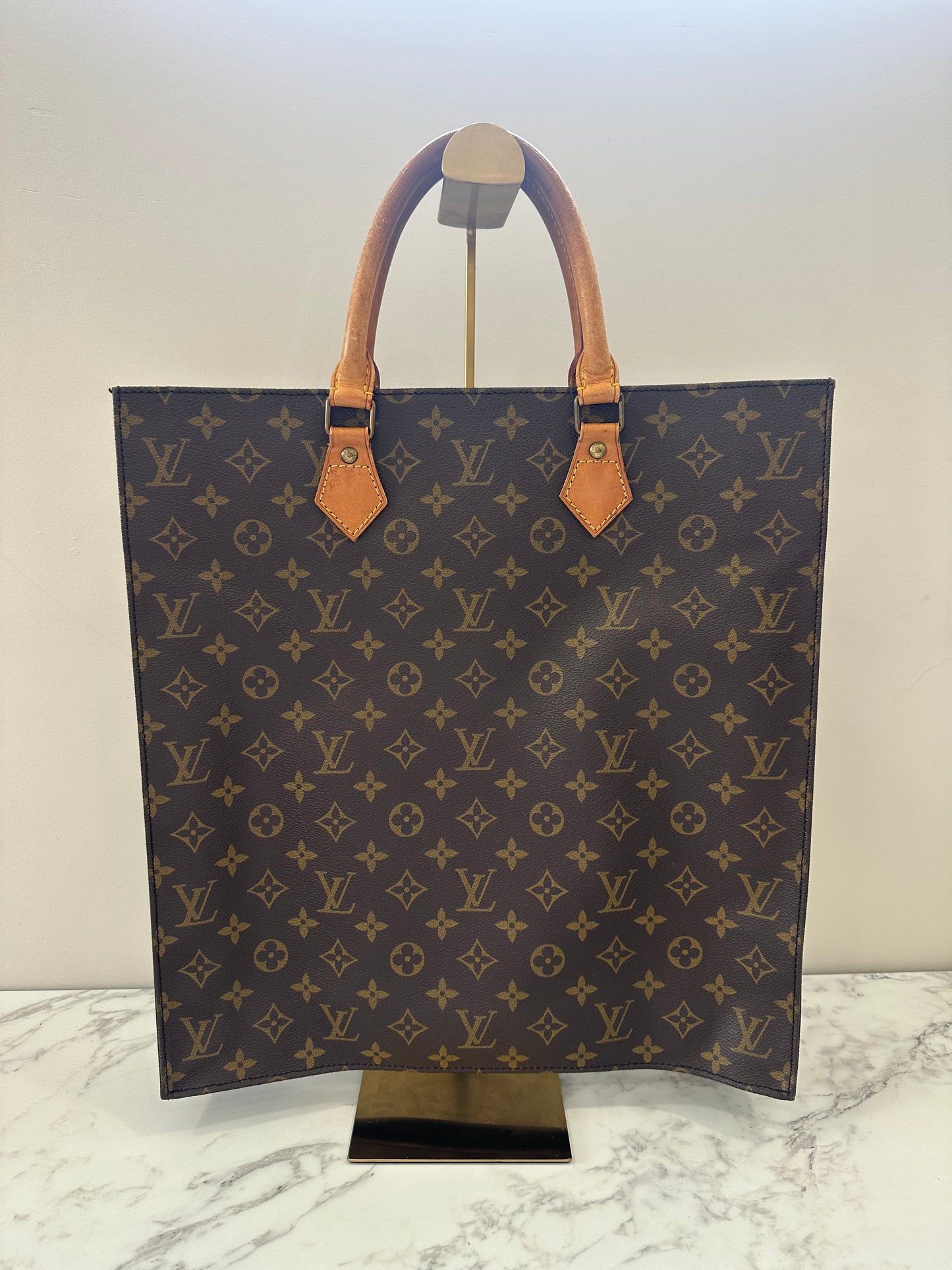 Louis Vuitton Sac Plat