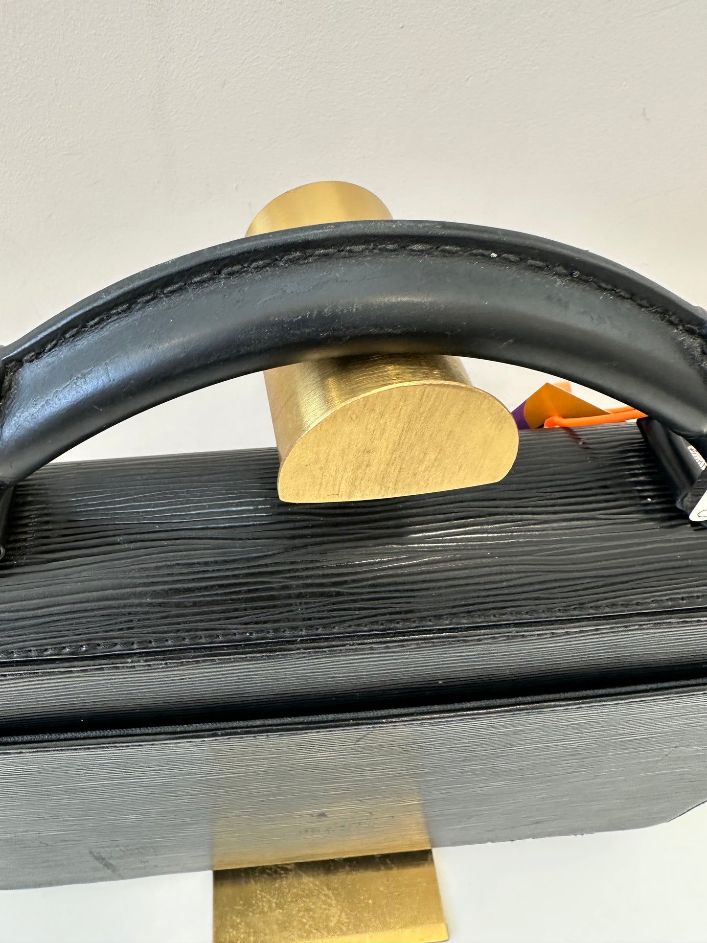 Louis Vuitton Serviette Black Epi