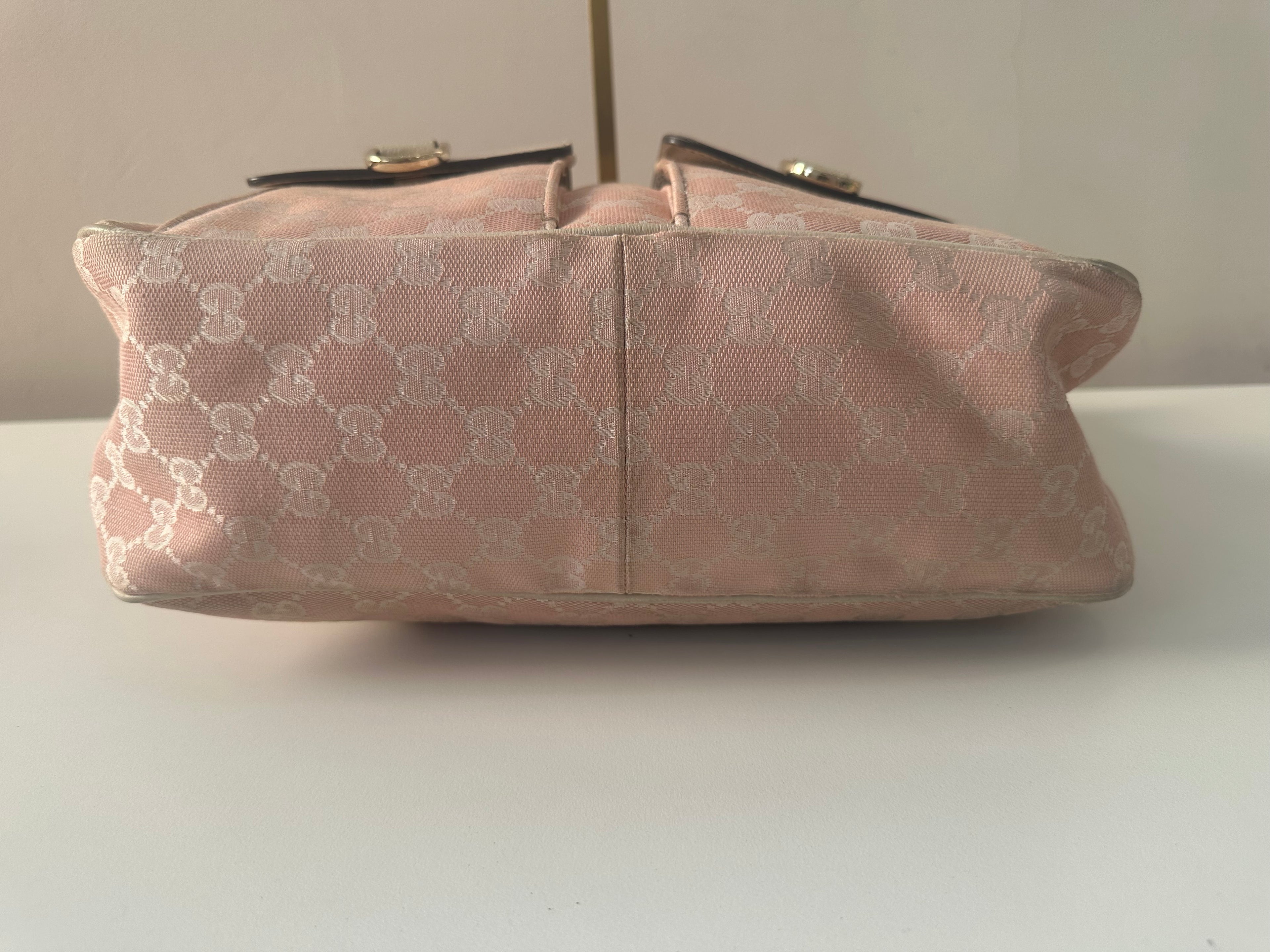 Gucci Abbey Pink