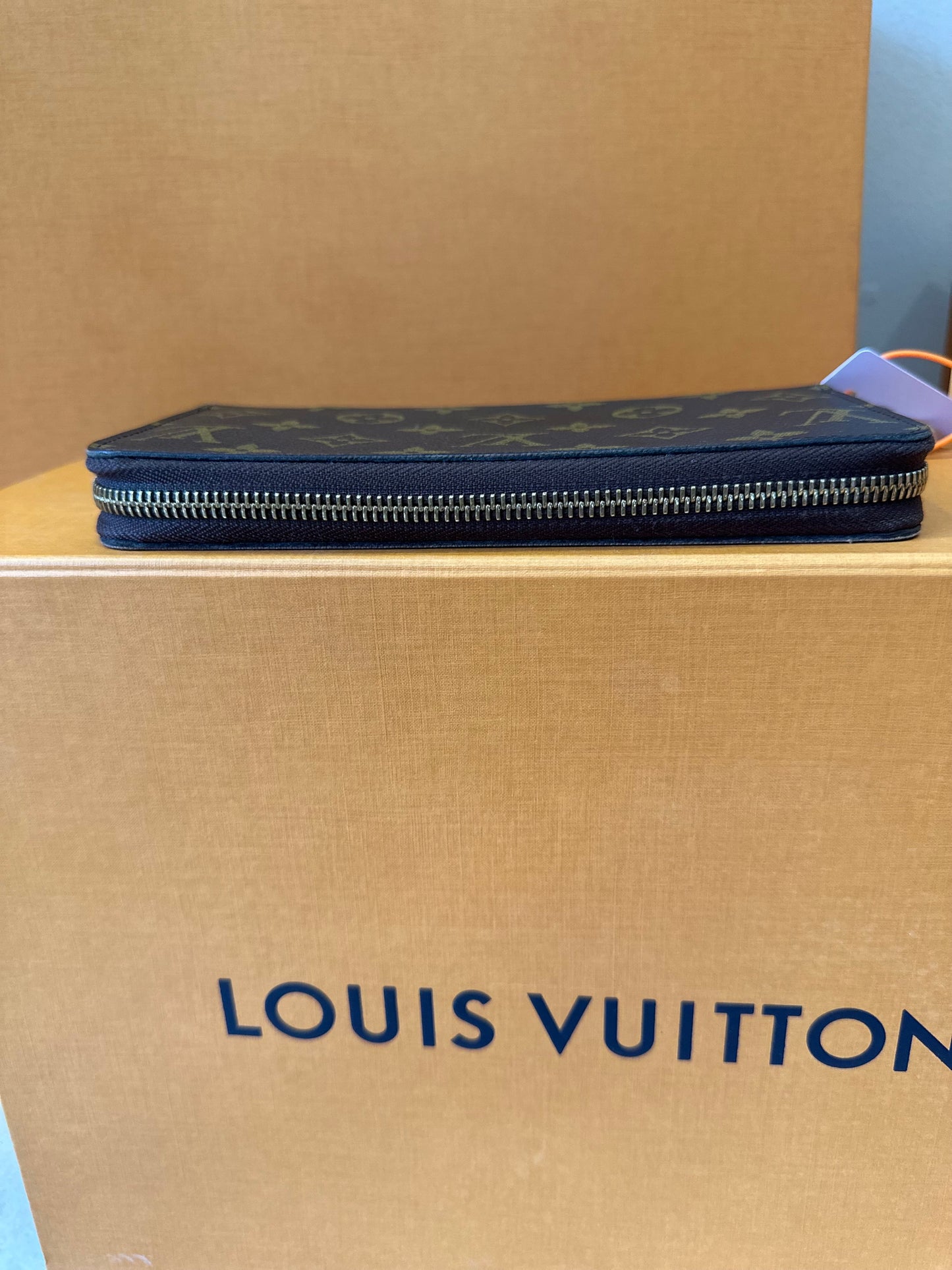 Louis Vuitton Zippy